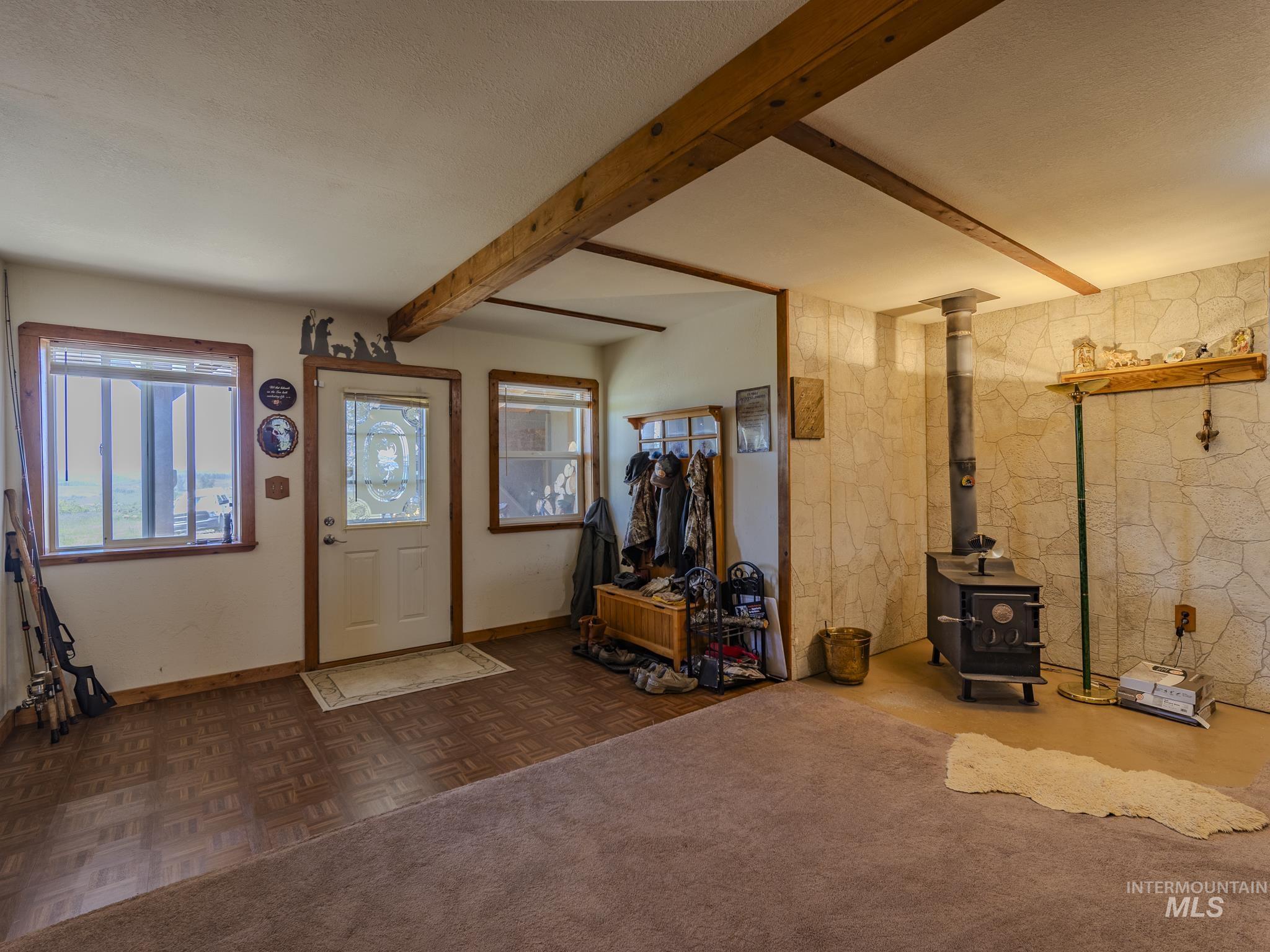 680 Pleasant Valley Road Property Photo 10