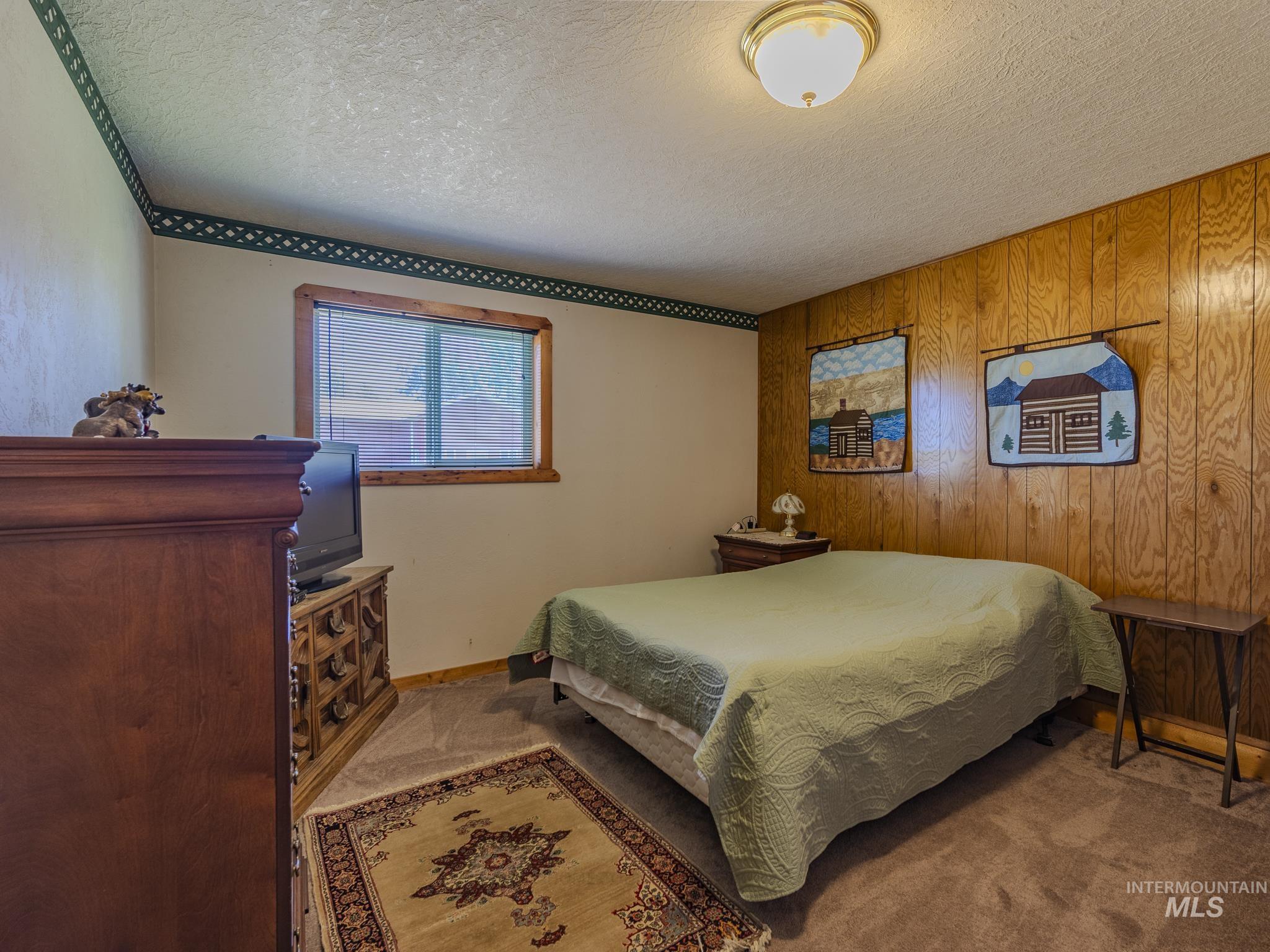 680 Pleasant Valley Road Property Photo 32