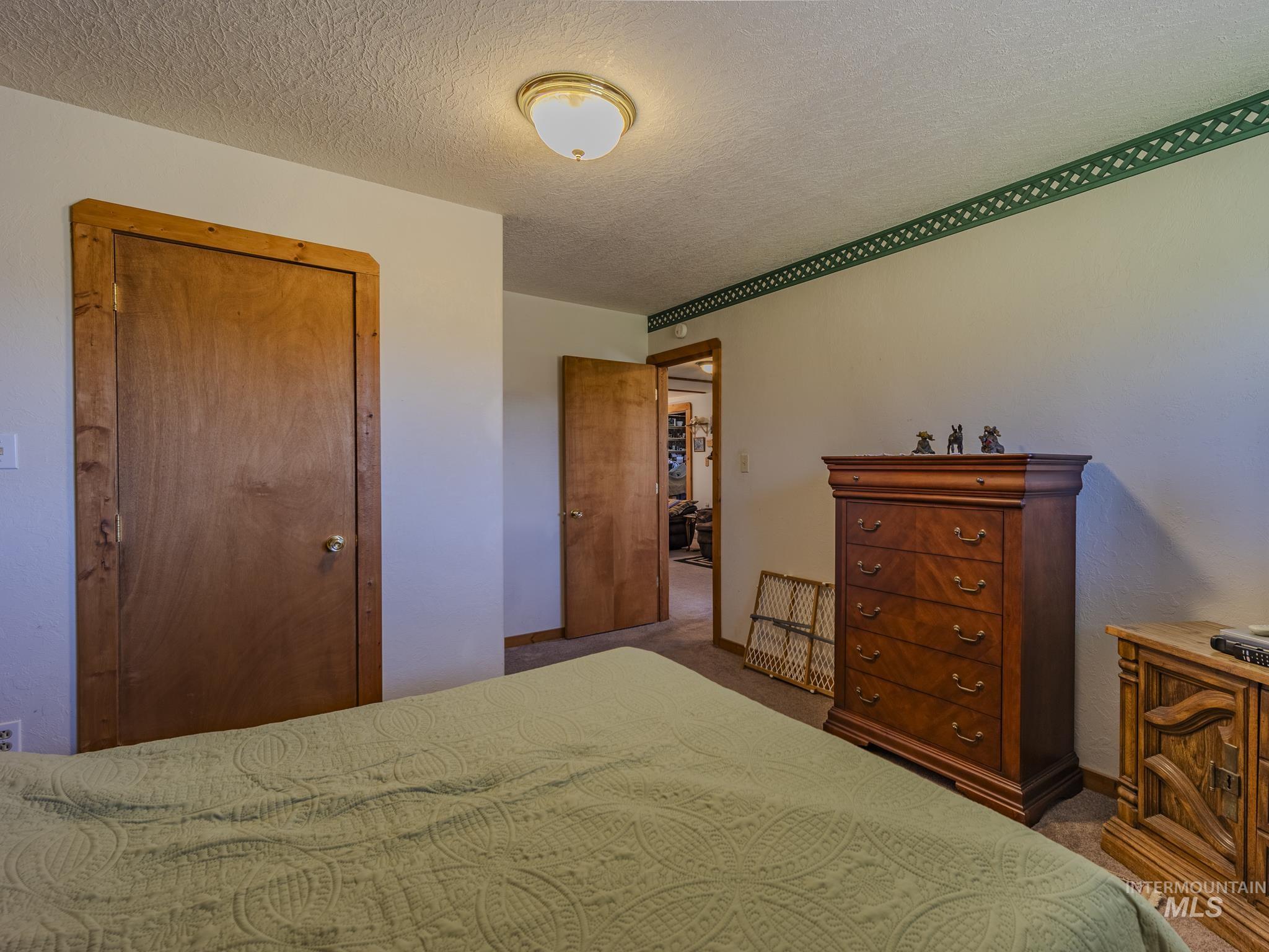 680 Pleasant Valley Road Property Photo 33