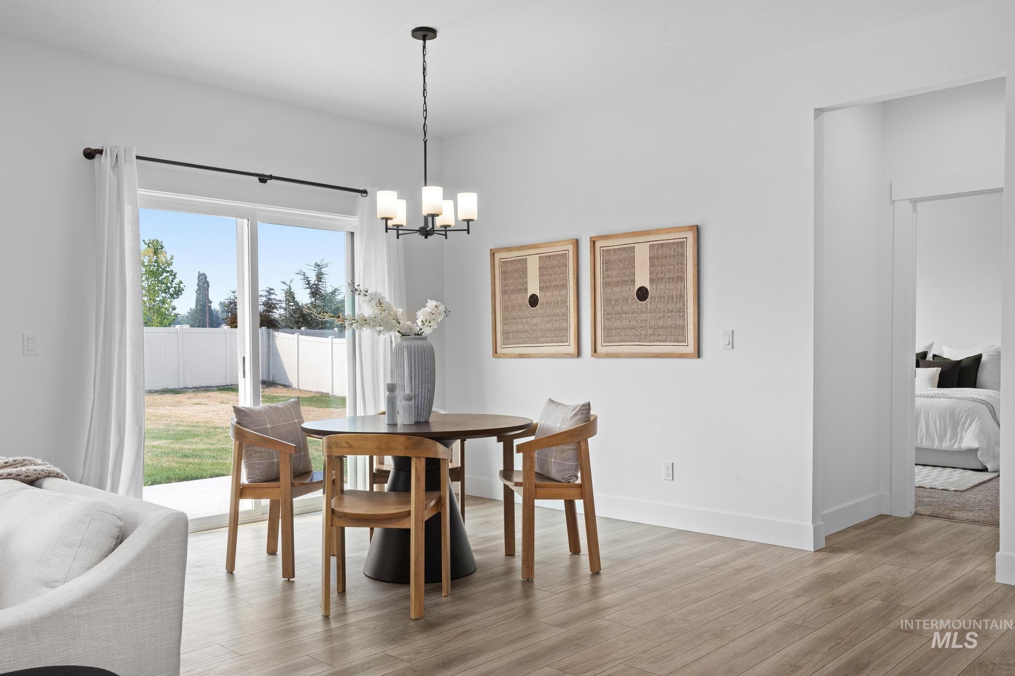 1835 N Burnam Ave Property Photo 15