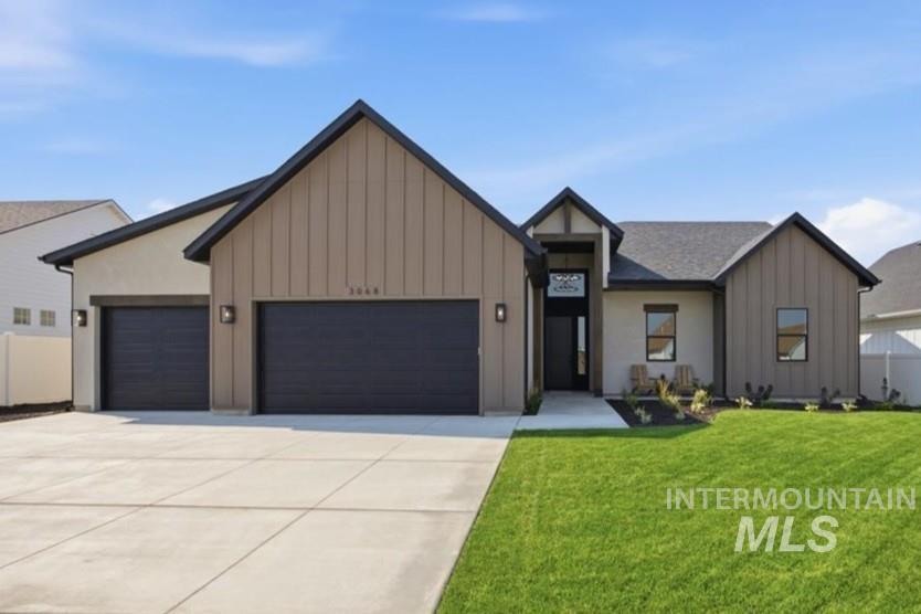 3068 Moonrise Road Property Photo 1