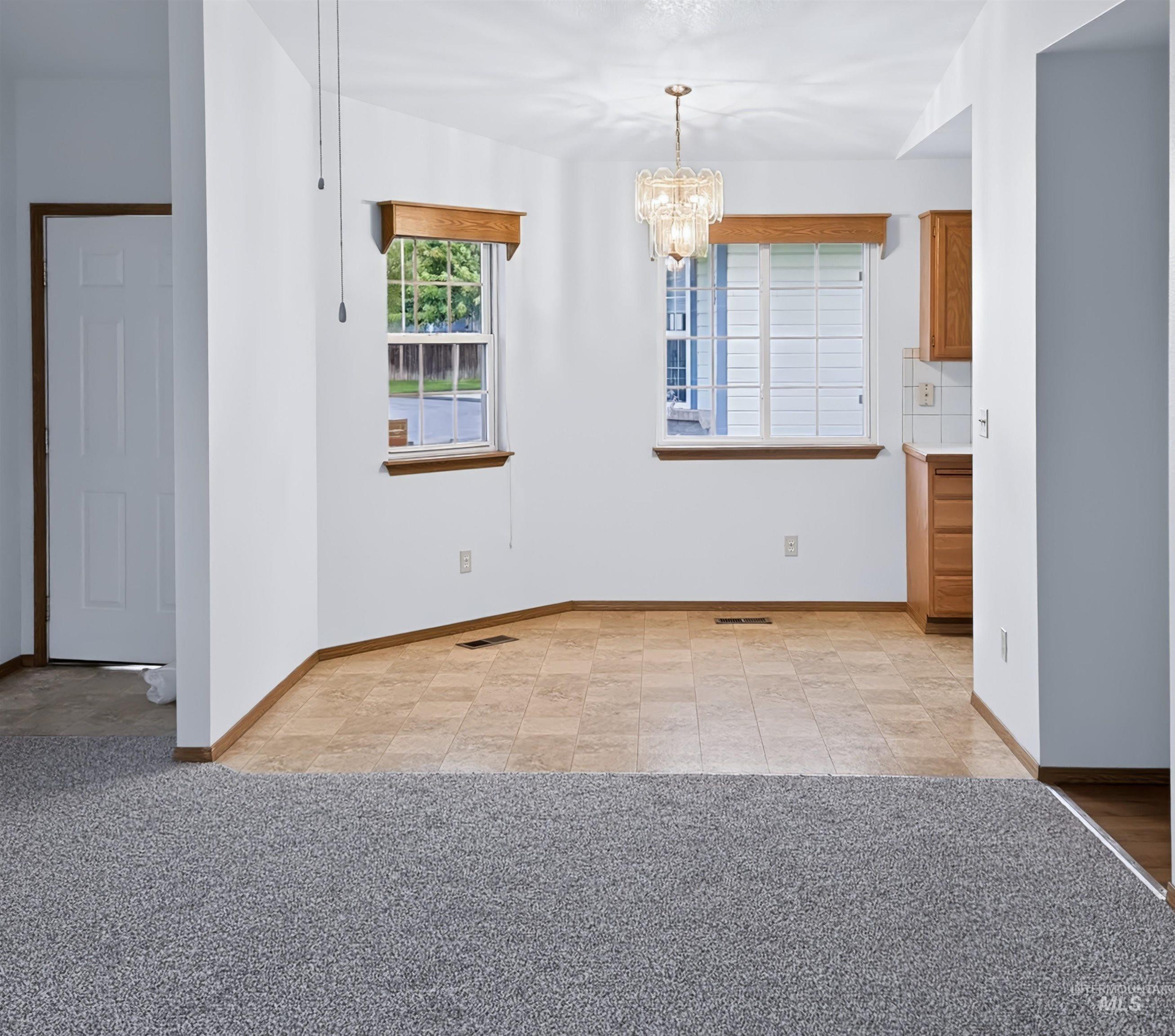 1100 Burnett #261 Property Photo 11
