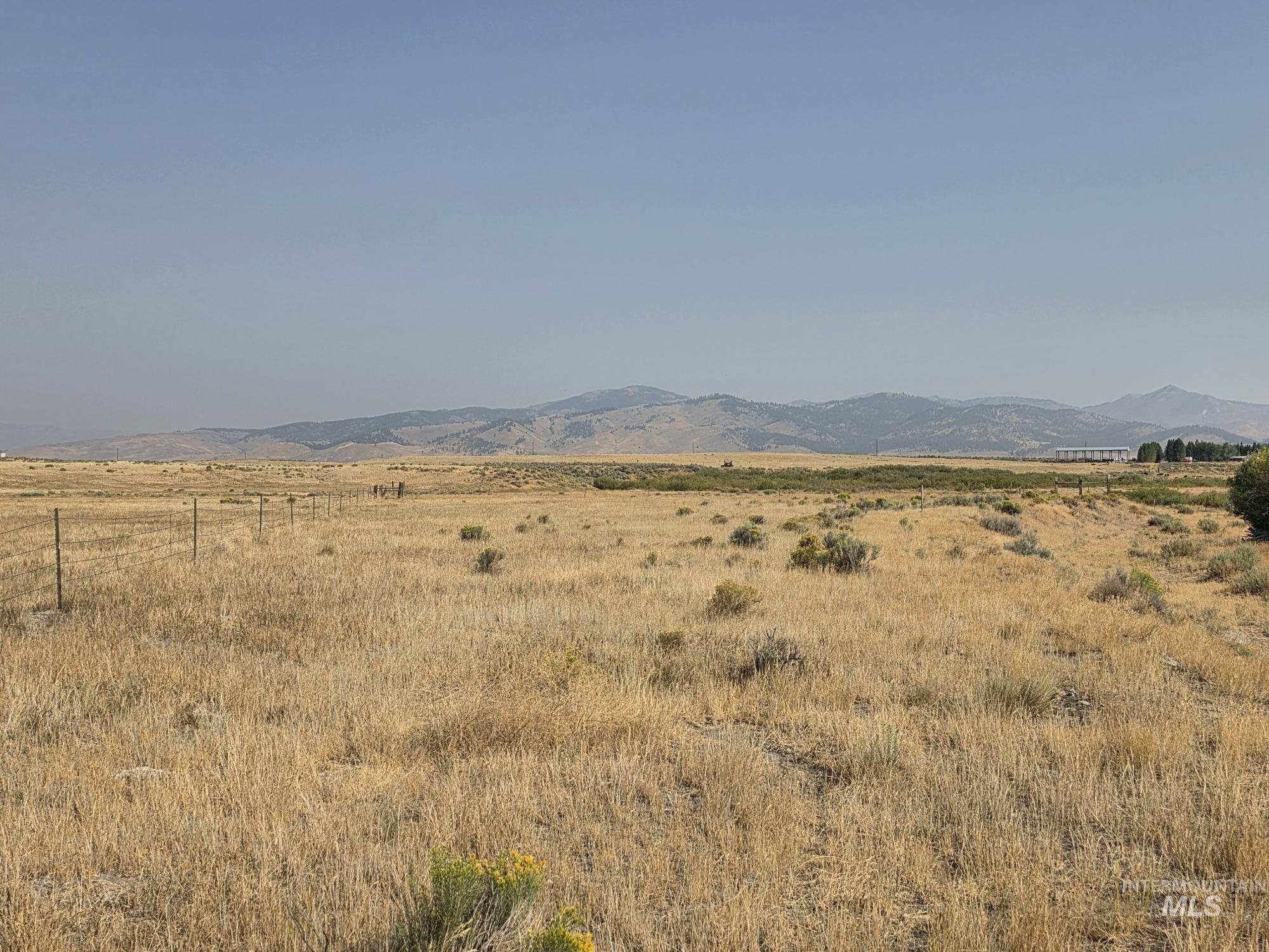 Aprox700 E S Of Highway 20 Property Photo 4