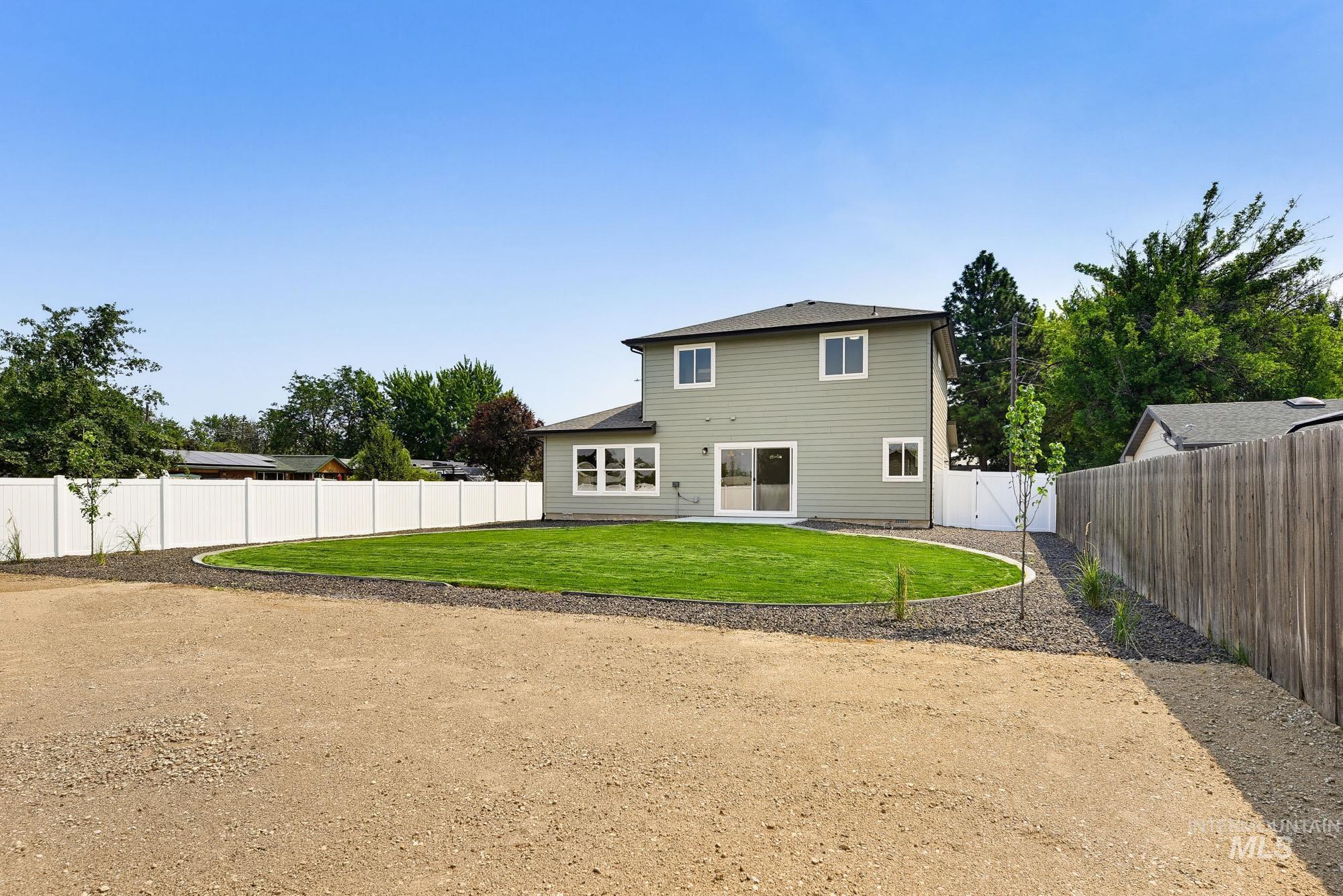 2207 S Janeen St Property Photo 41