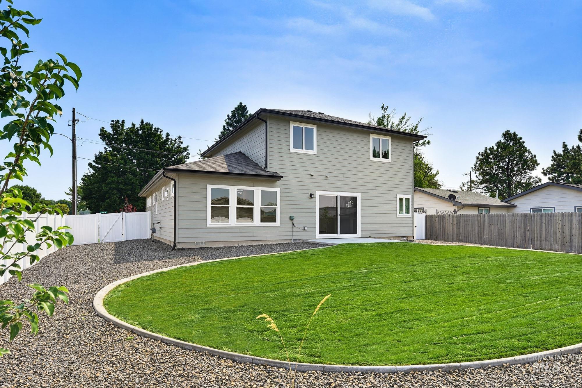 2207 S Janeen St Property Photo 42
