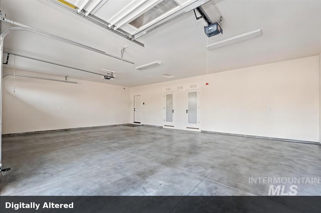 3900 S Lone Pine Ave Property Photo 26