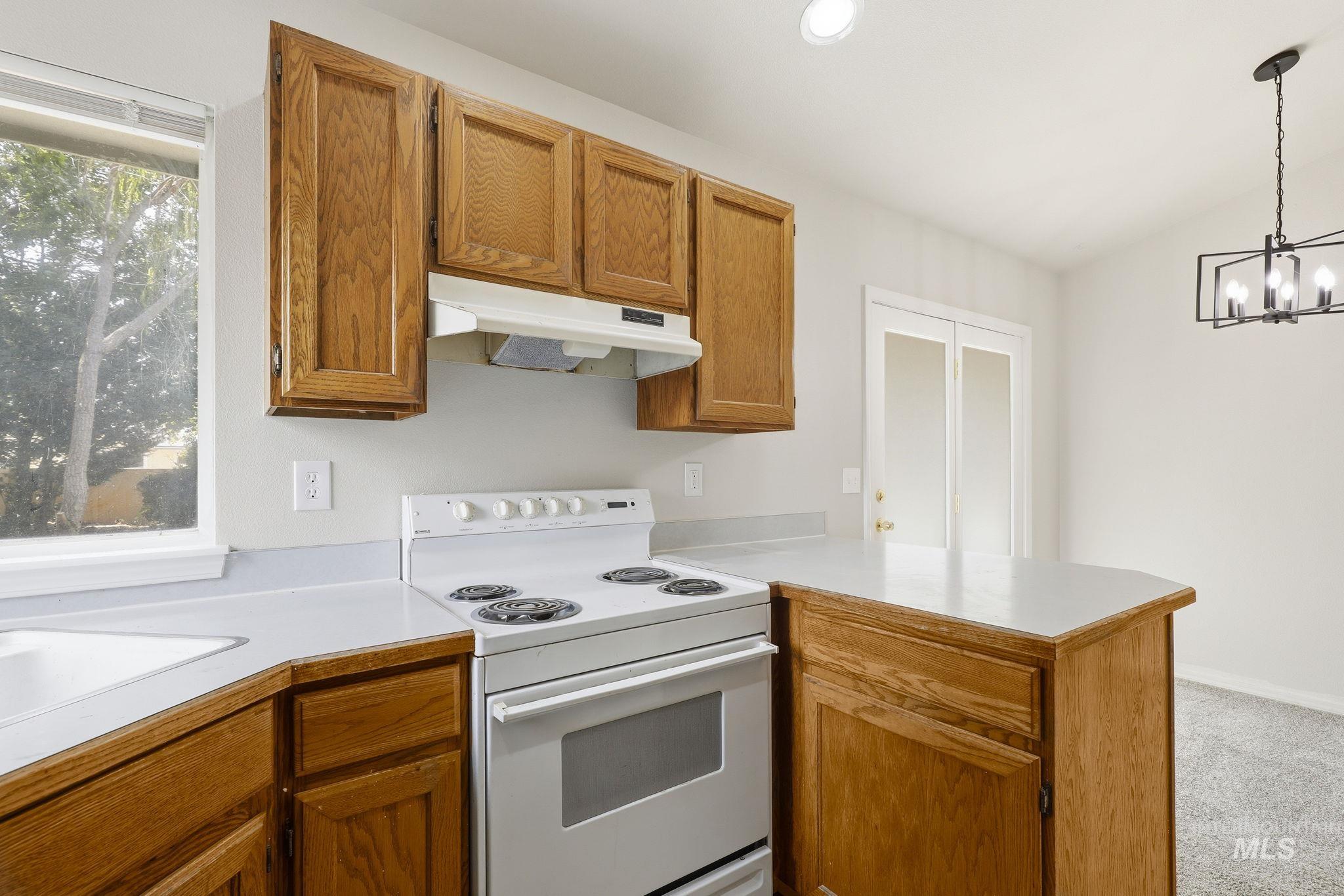 5231 W Albion Court Property Photo 9