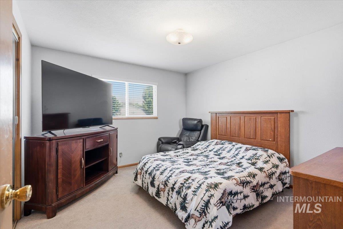 1699 Syringa Dr Property Photo 32