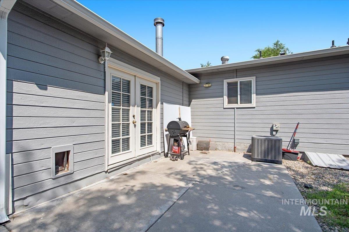 1699 Syringa Dr Property Photo 38