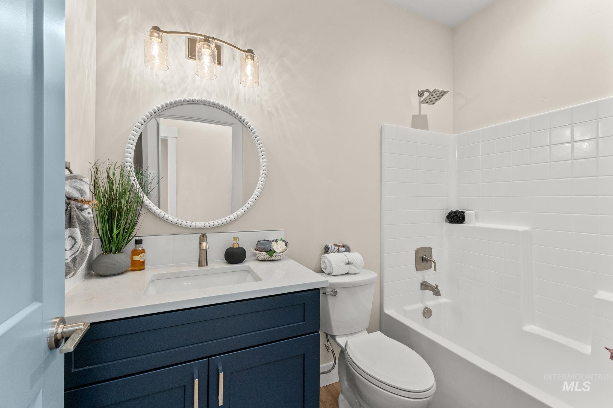 2429 Lotus Ave Property Photo 16