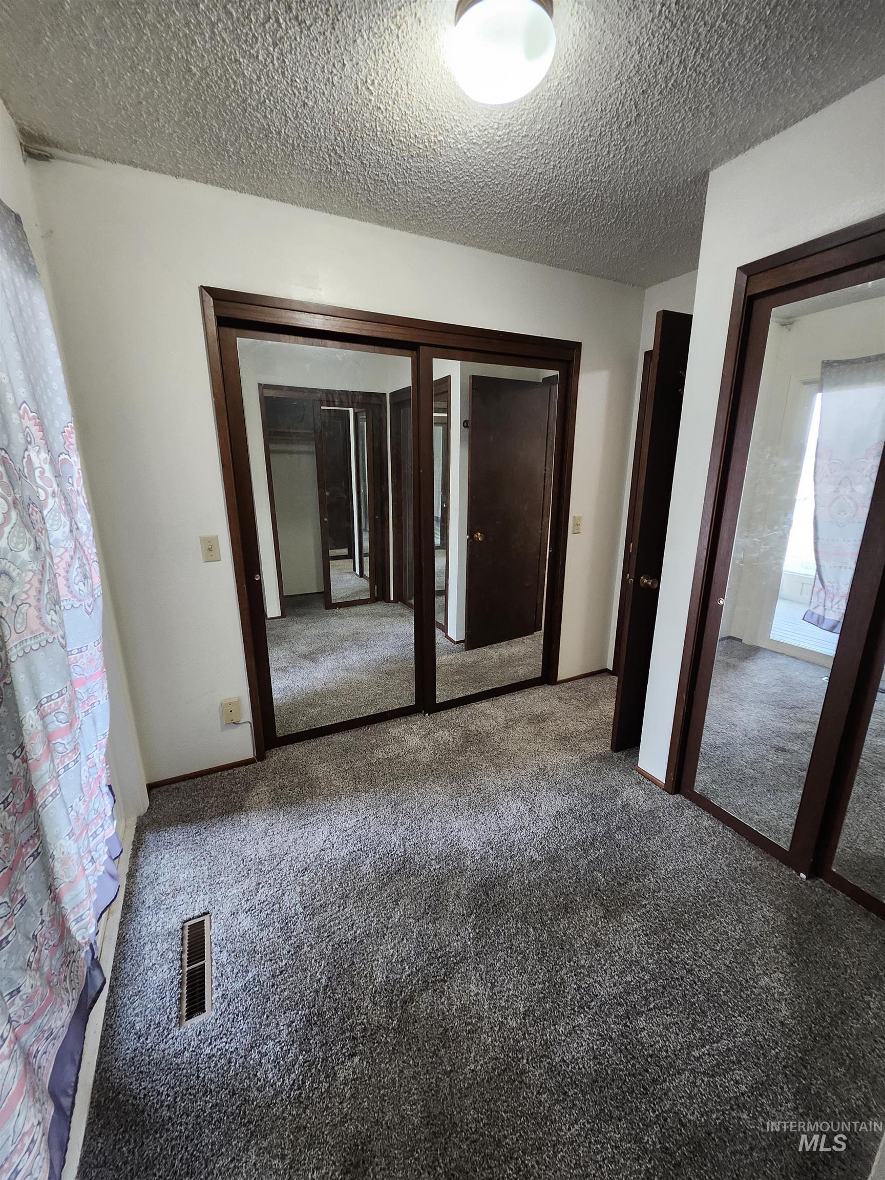 1232 Ponderosa Dr Property Photo 15