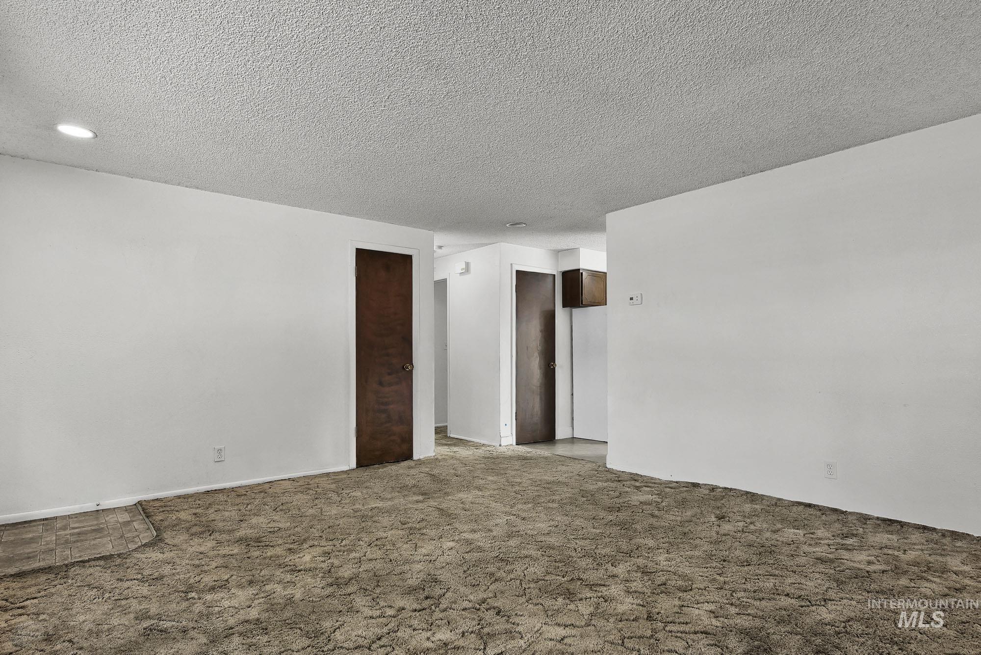 803 E Colorado Property Photo 6
