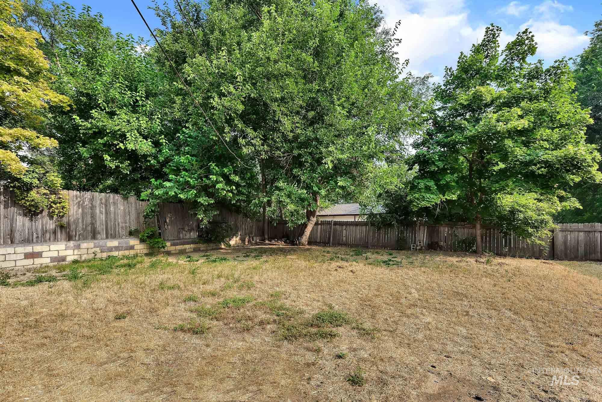 803 E Colorado Property Photo 20