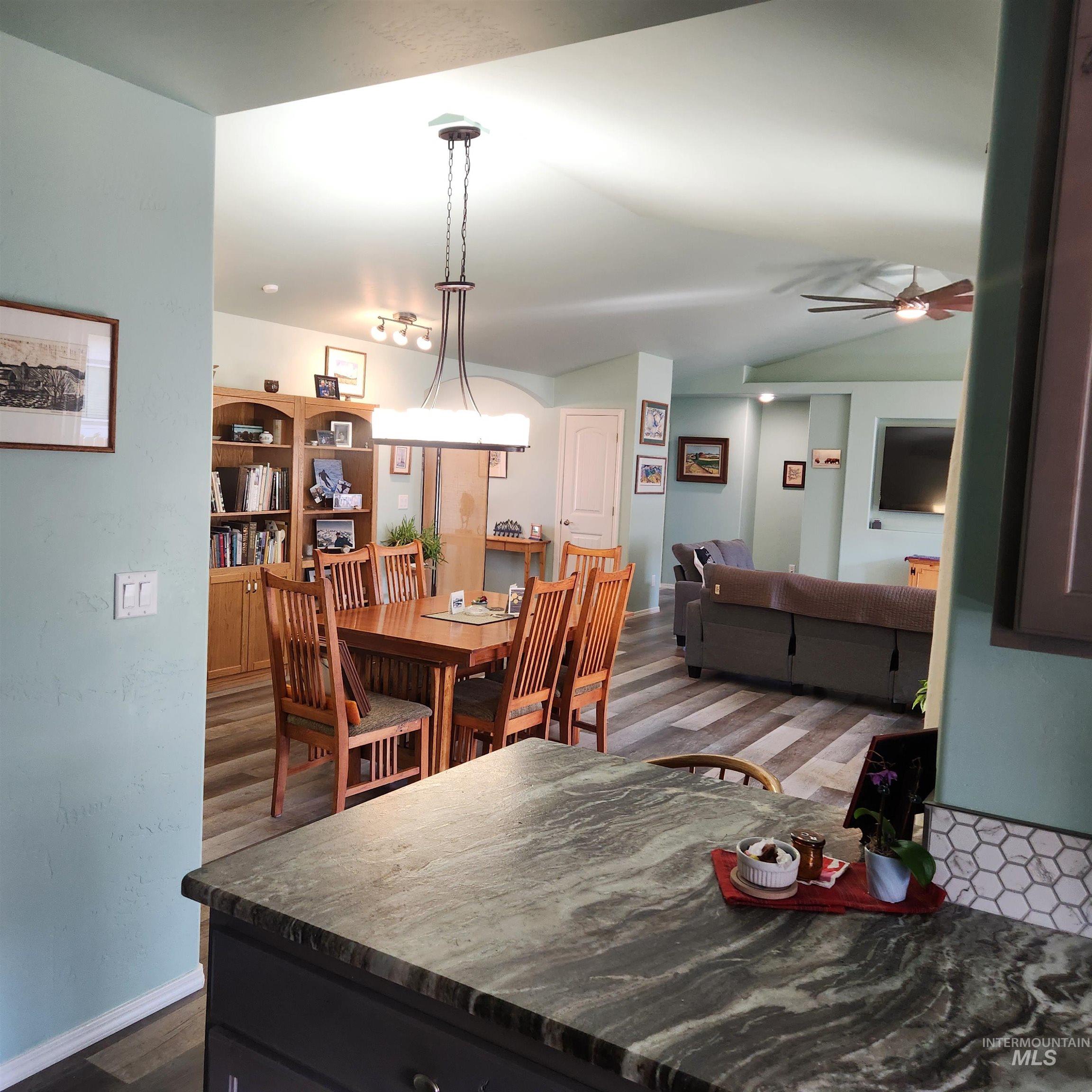 1536 Marie Property Photo 25