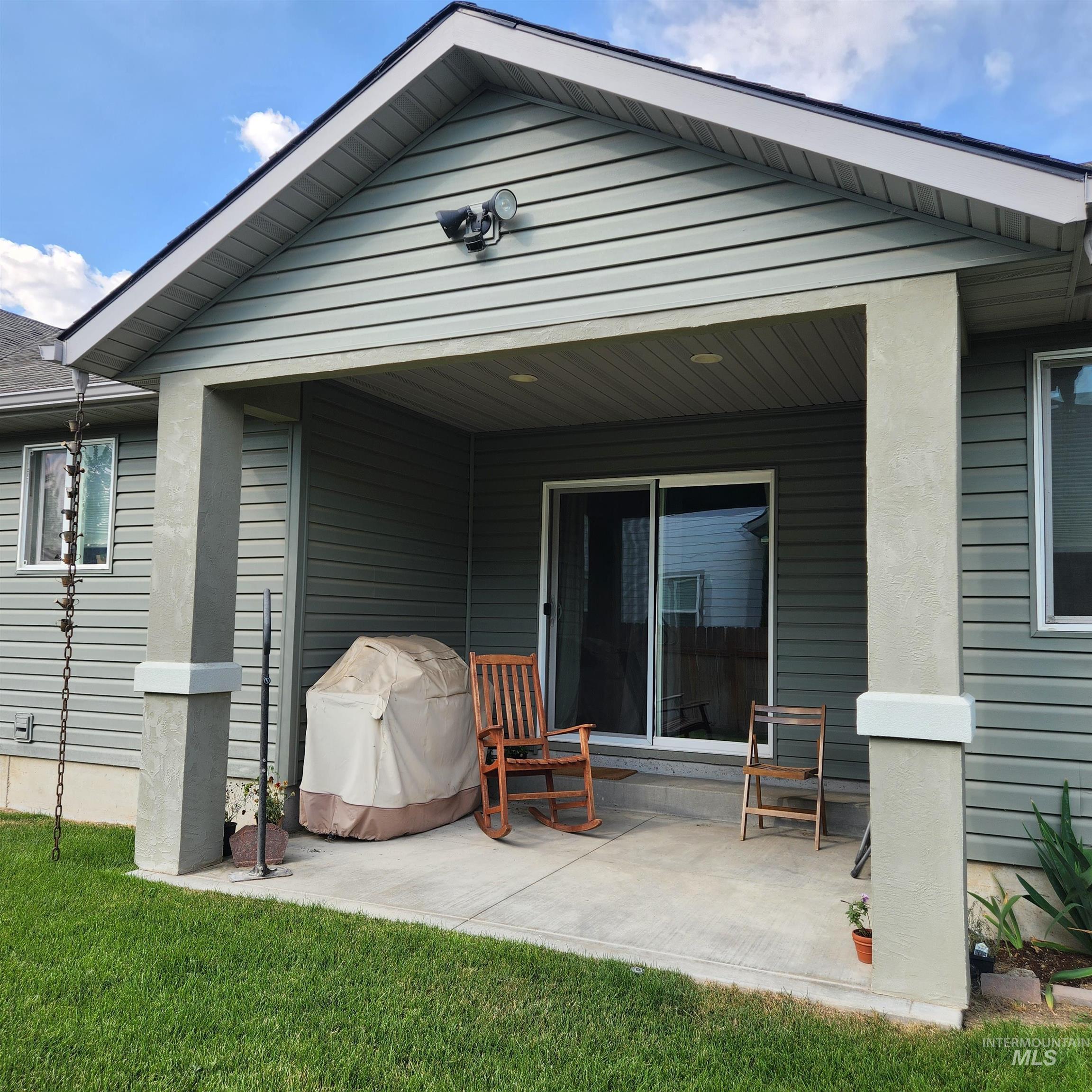 1536 Marie Property Photo 45