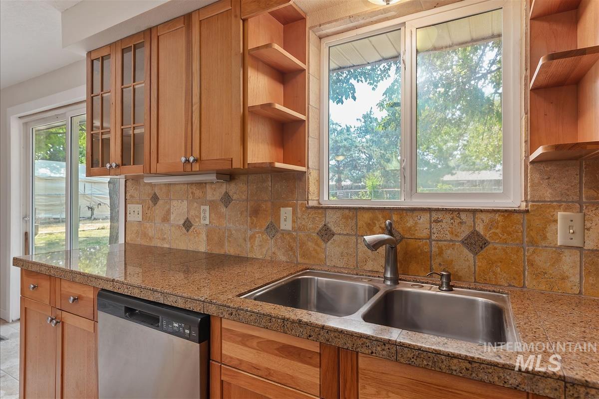 7505 W Snohomish St Property Photo 14