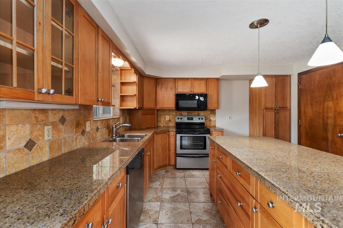 7505 W Snohomish St Property Photo 16
