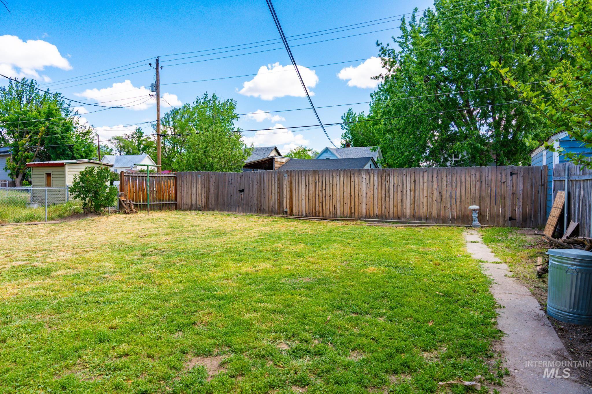 516 N 6th St. Property Photo 2