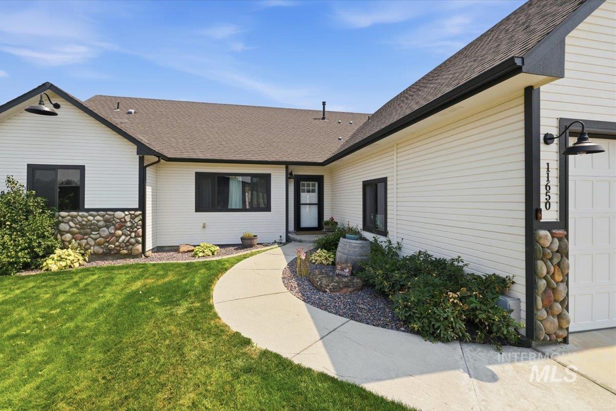 11650 Willis Dr Property Photo 3