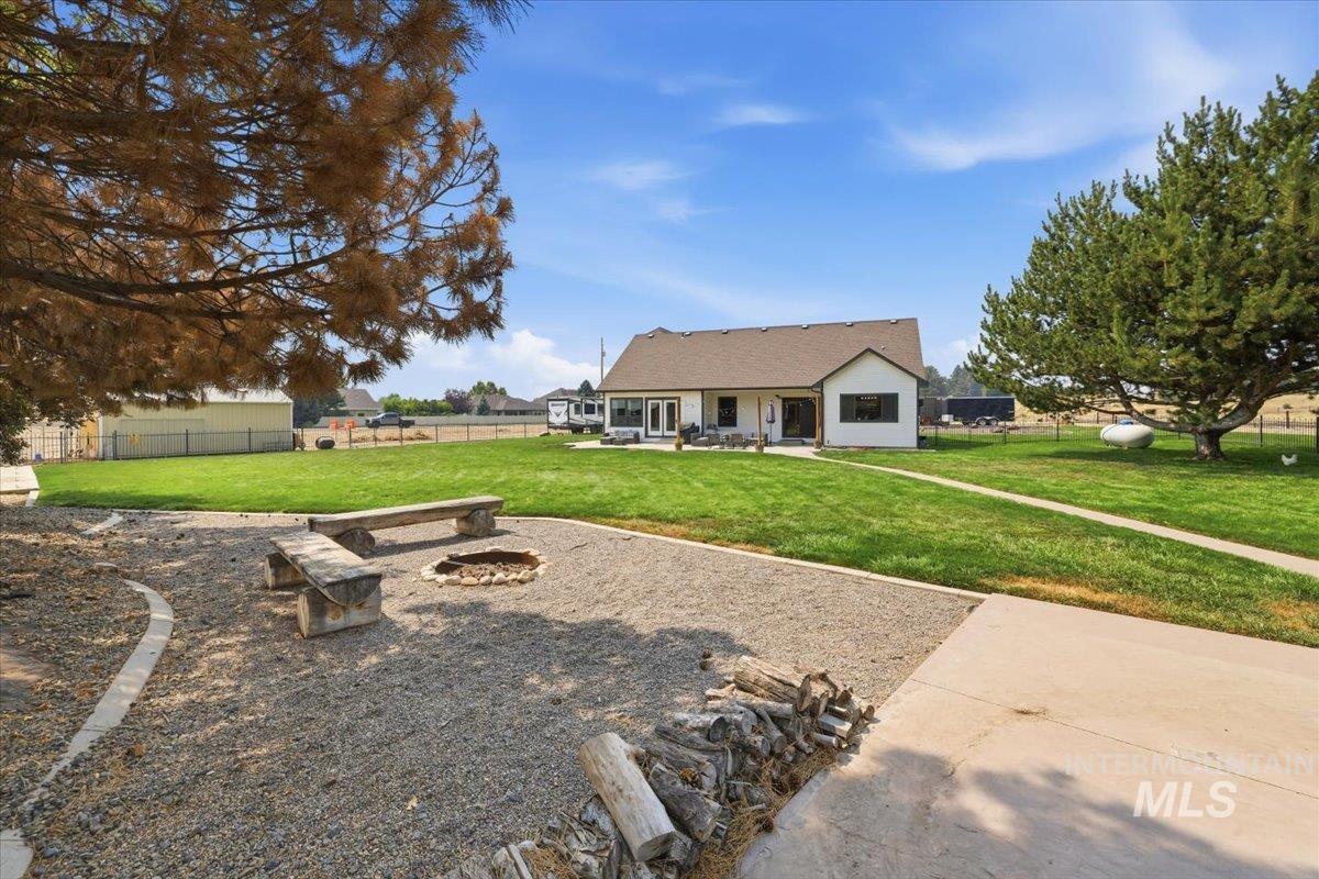 11650 Willis Dr Property Photo 25