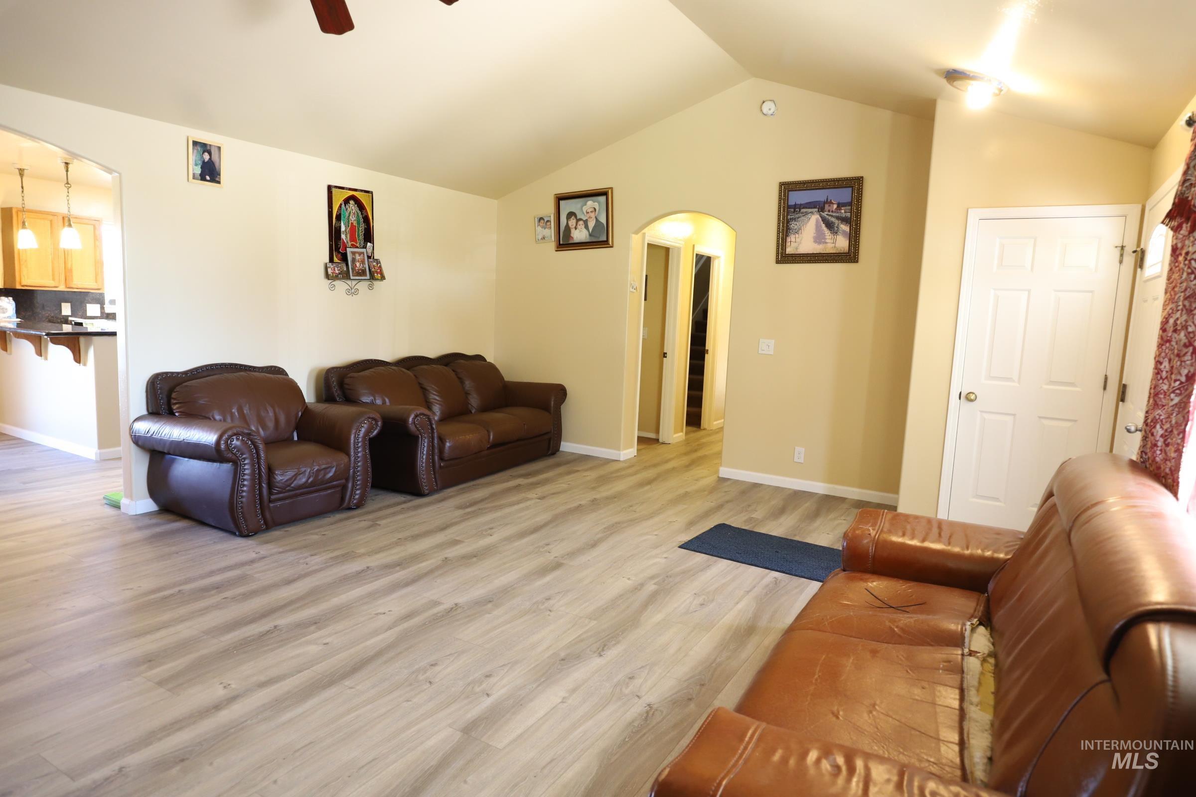 842 West 400 South Property Photo 6