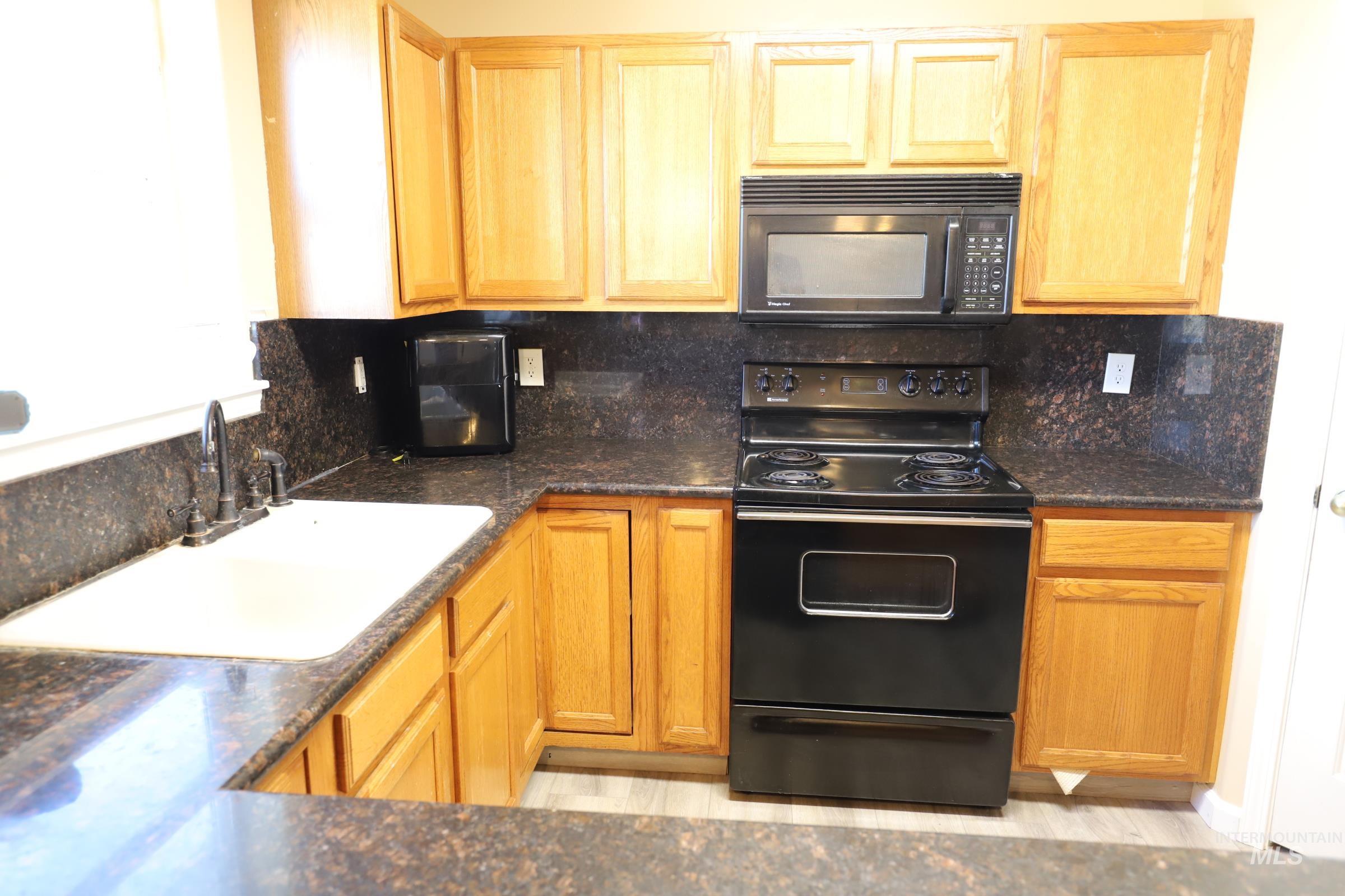 842 West 400 South Property Photo 12