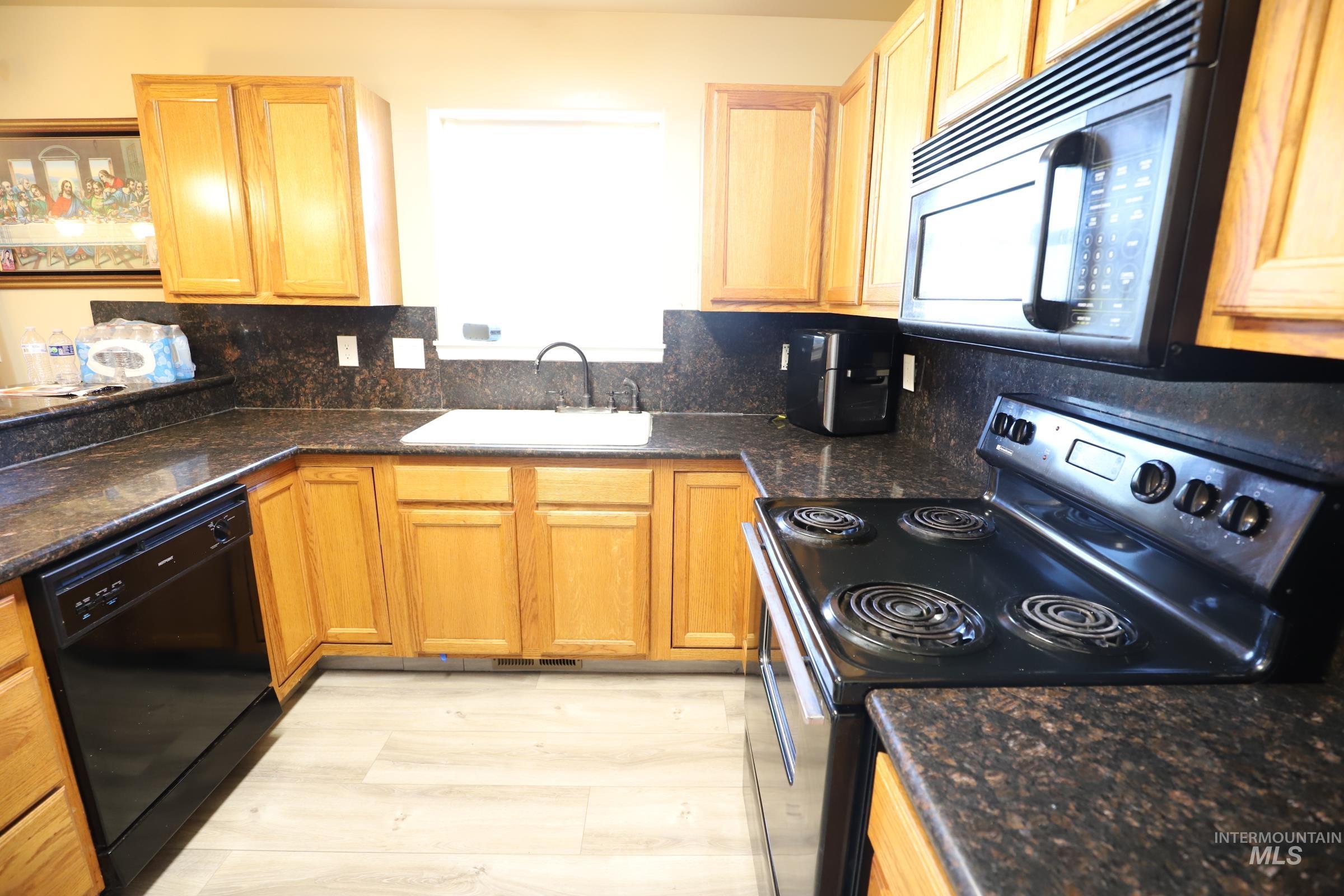 842 West 400 South Property Photo 13