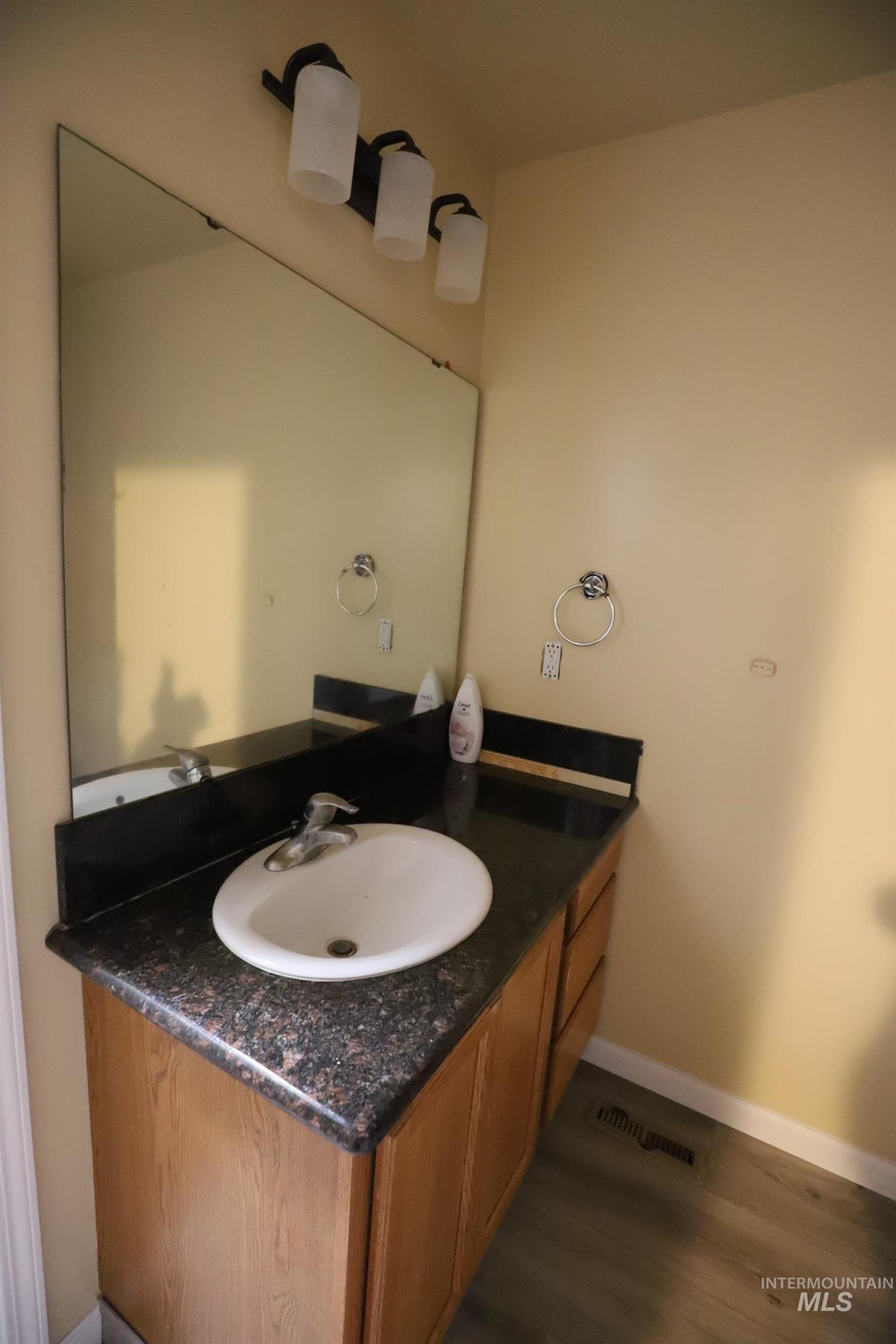 842 West 400 South Property Photo 17