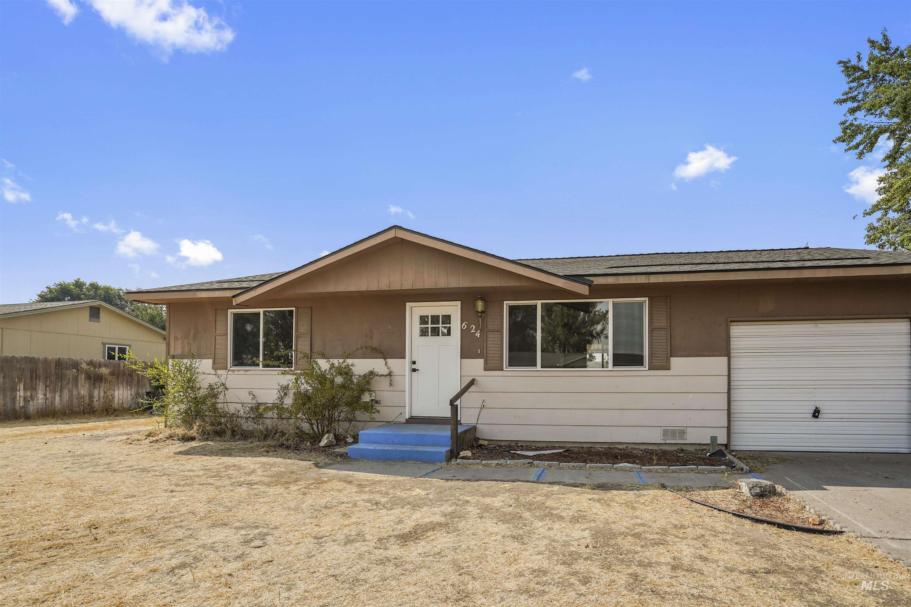 624 Sharon Street Property Photo 22