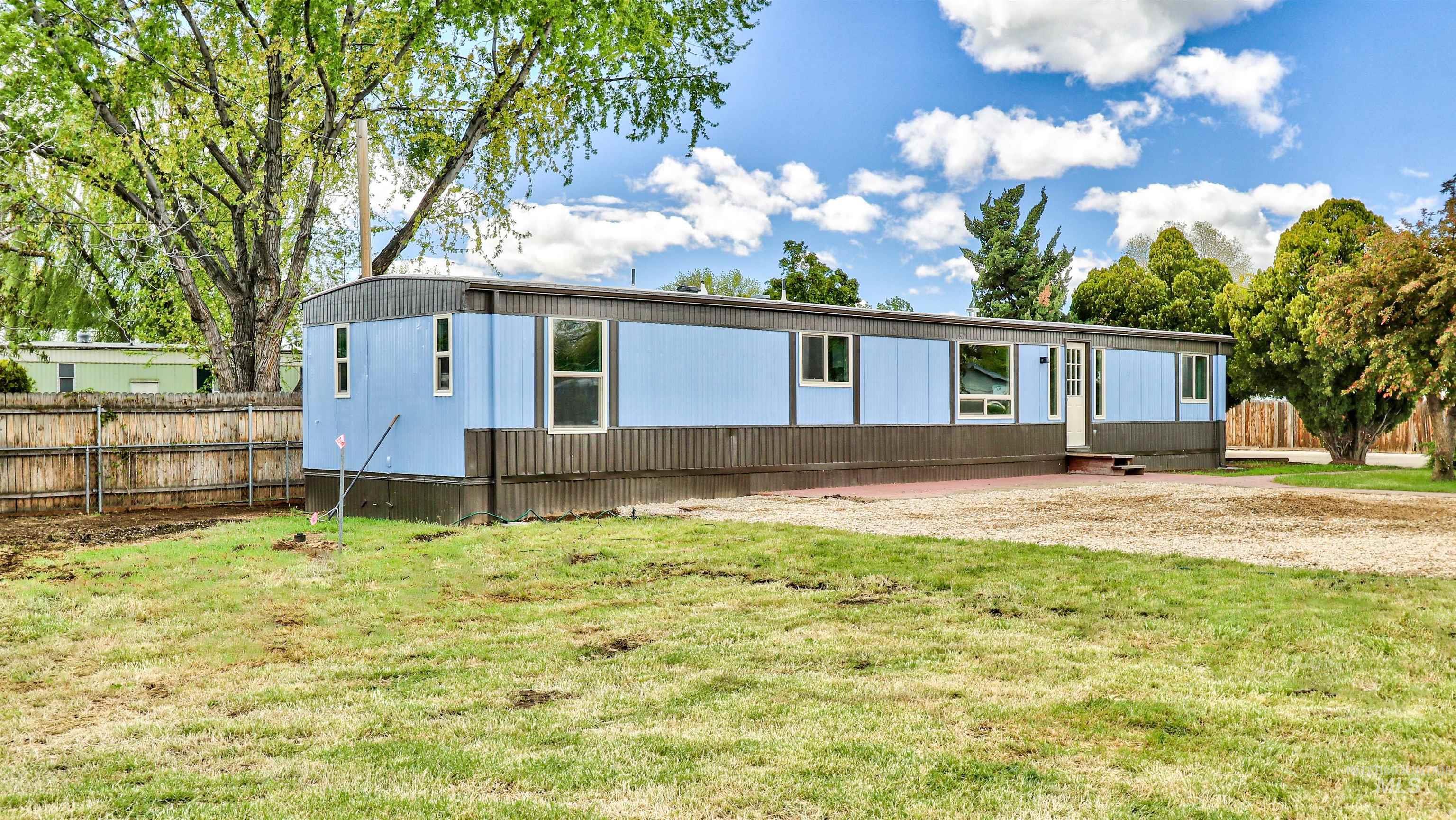 2270 Skillern Dr. Property Photo 22