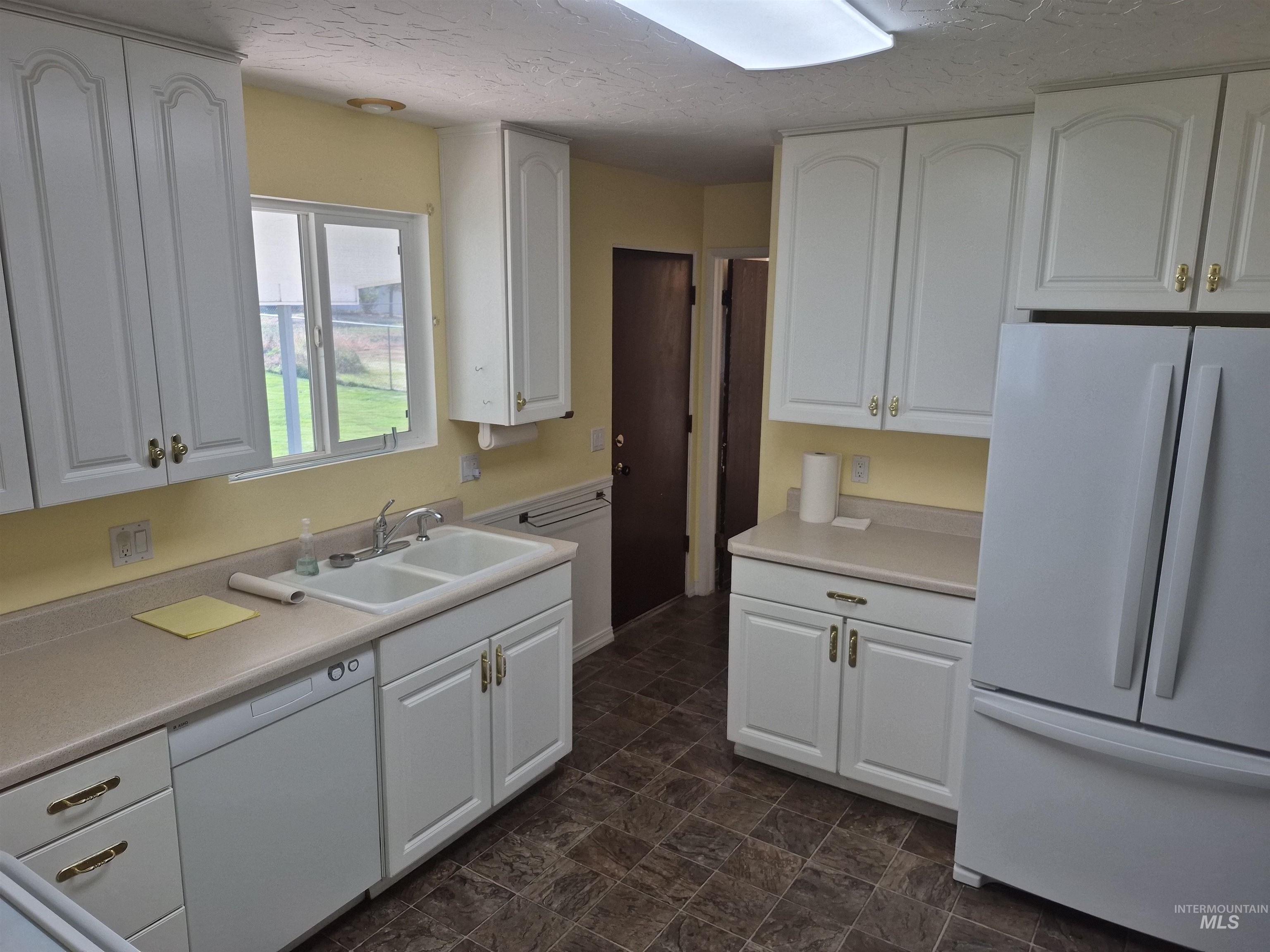 3811 13th Street D Property Photo 8