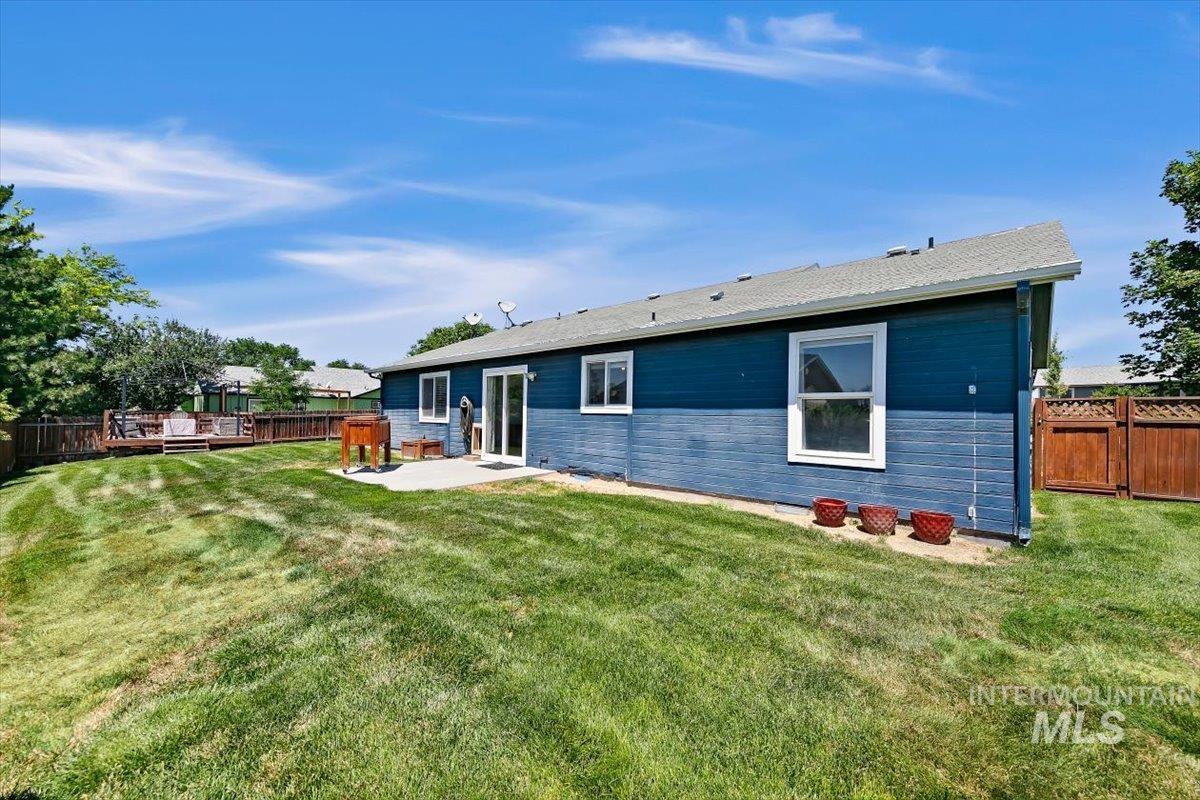 3309 Robinhood Loop Property Photo 34