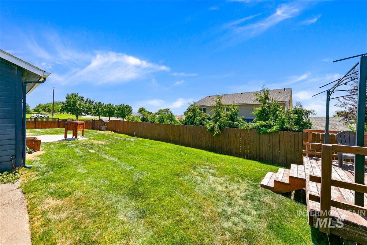 3309 Robinhood Loop Property Photo 39