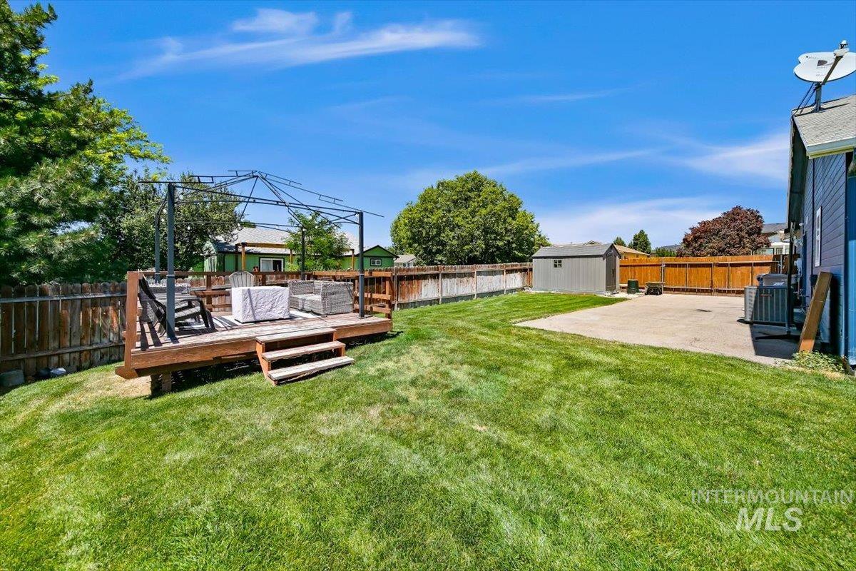 3309 Robinhood Loop Property Photo 40
