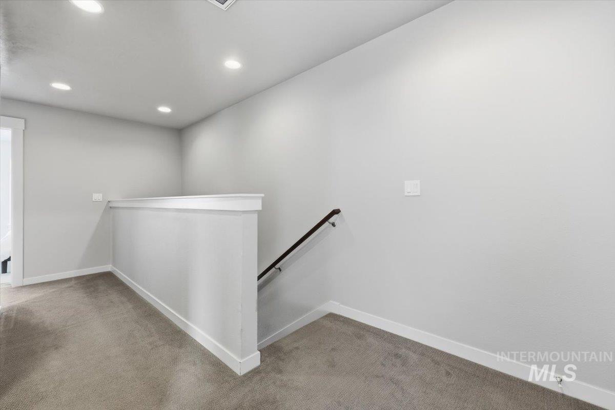 3244 E Thoroughbred Ln Property Photo 15
