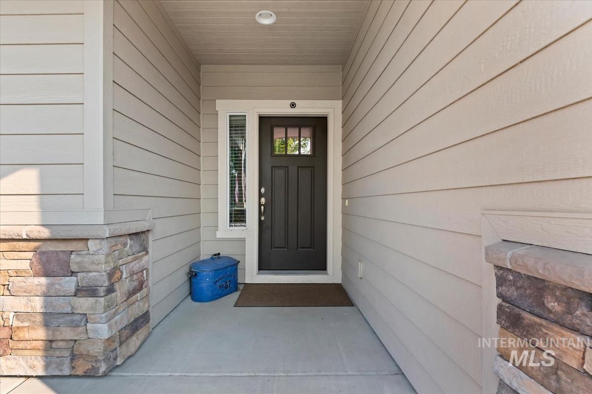 10574 W. Catmint Dr. Property Photo 2