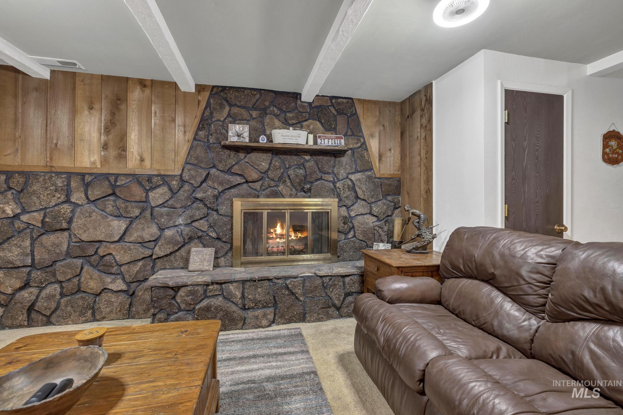 2593 E 3700 N Property Photo 26