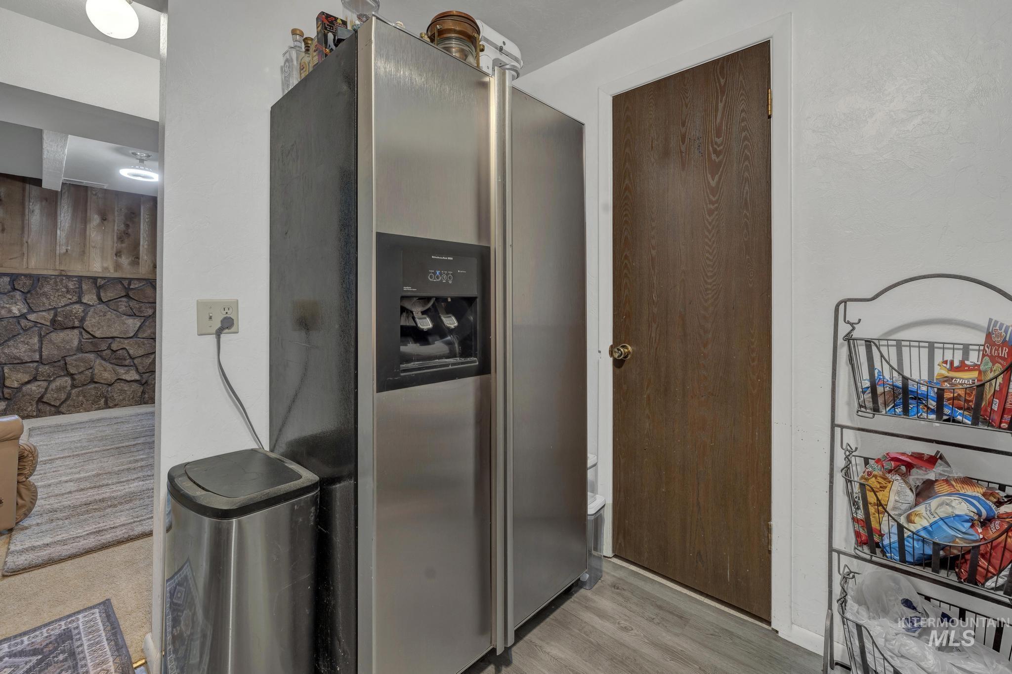 2593 E 3700 N Property Photo 33
