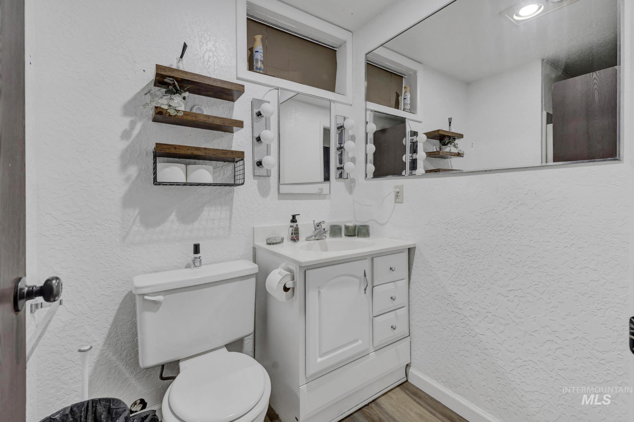 2593 E 3700 N Property Photo 45