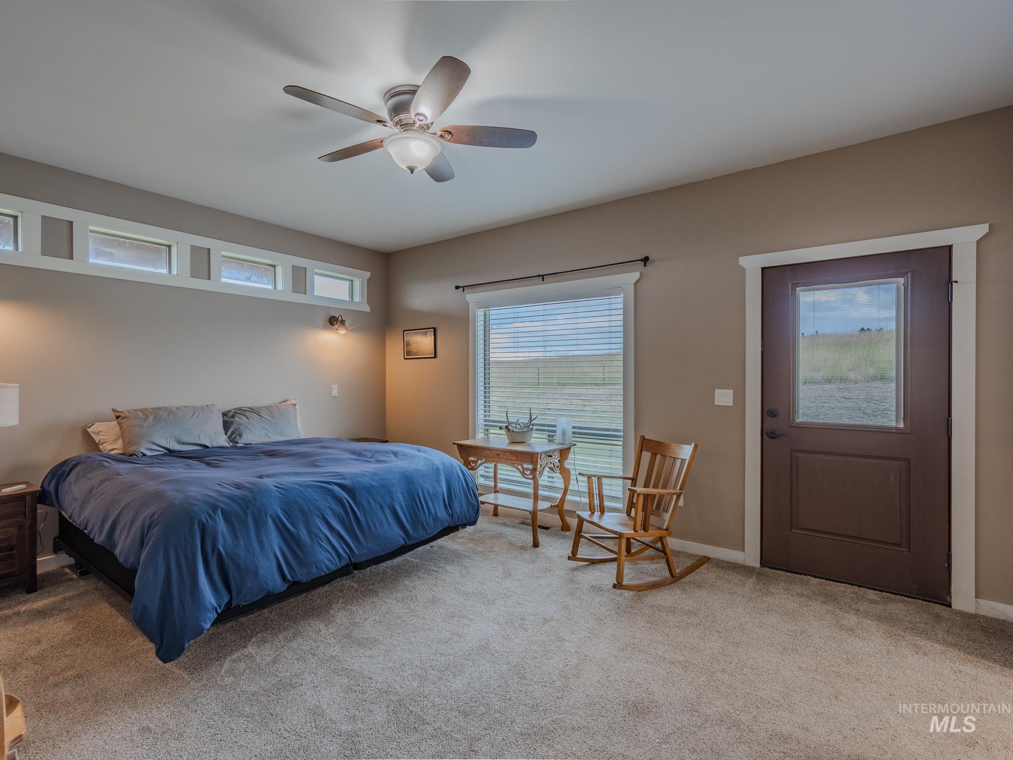 668 Powerline Road Property Photo 29
