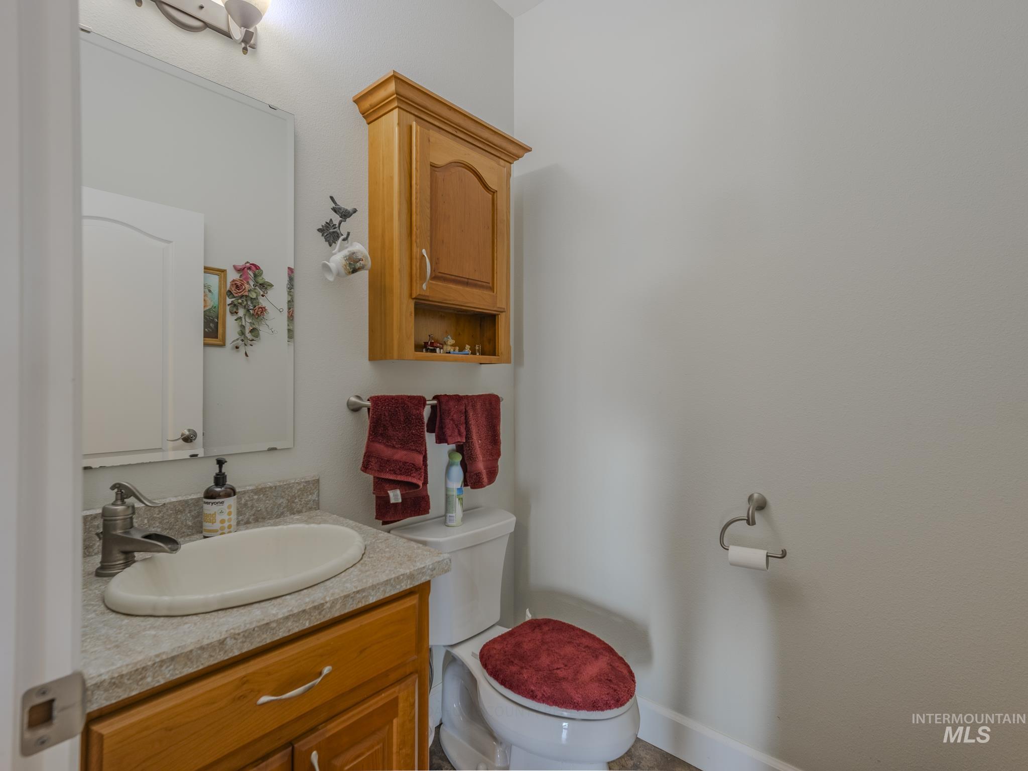 659 Reservation Line Rd Property Photo 13