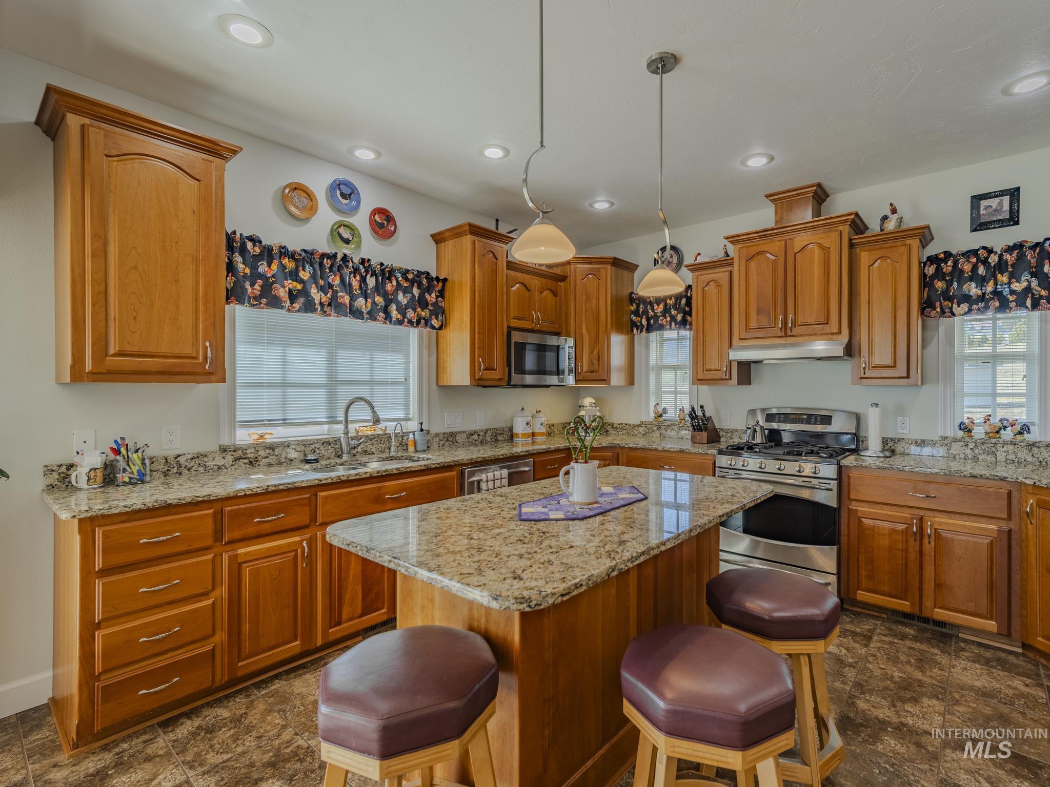 659 Reservation Line Rd Property Photo 14