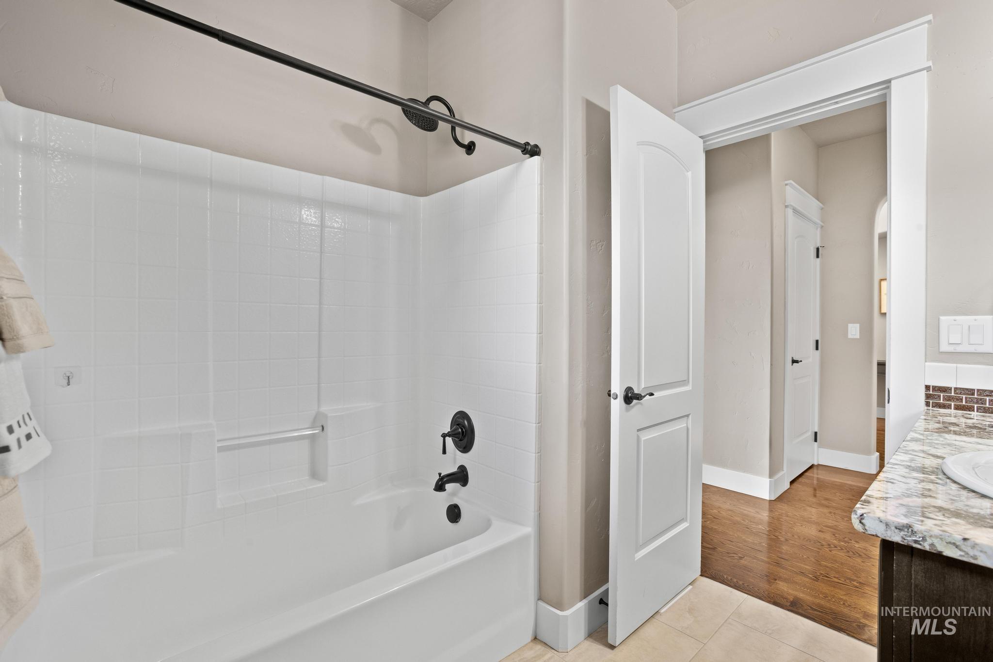 3640 E Granger Dr Property Photo 35