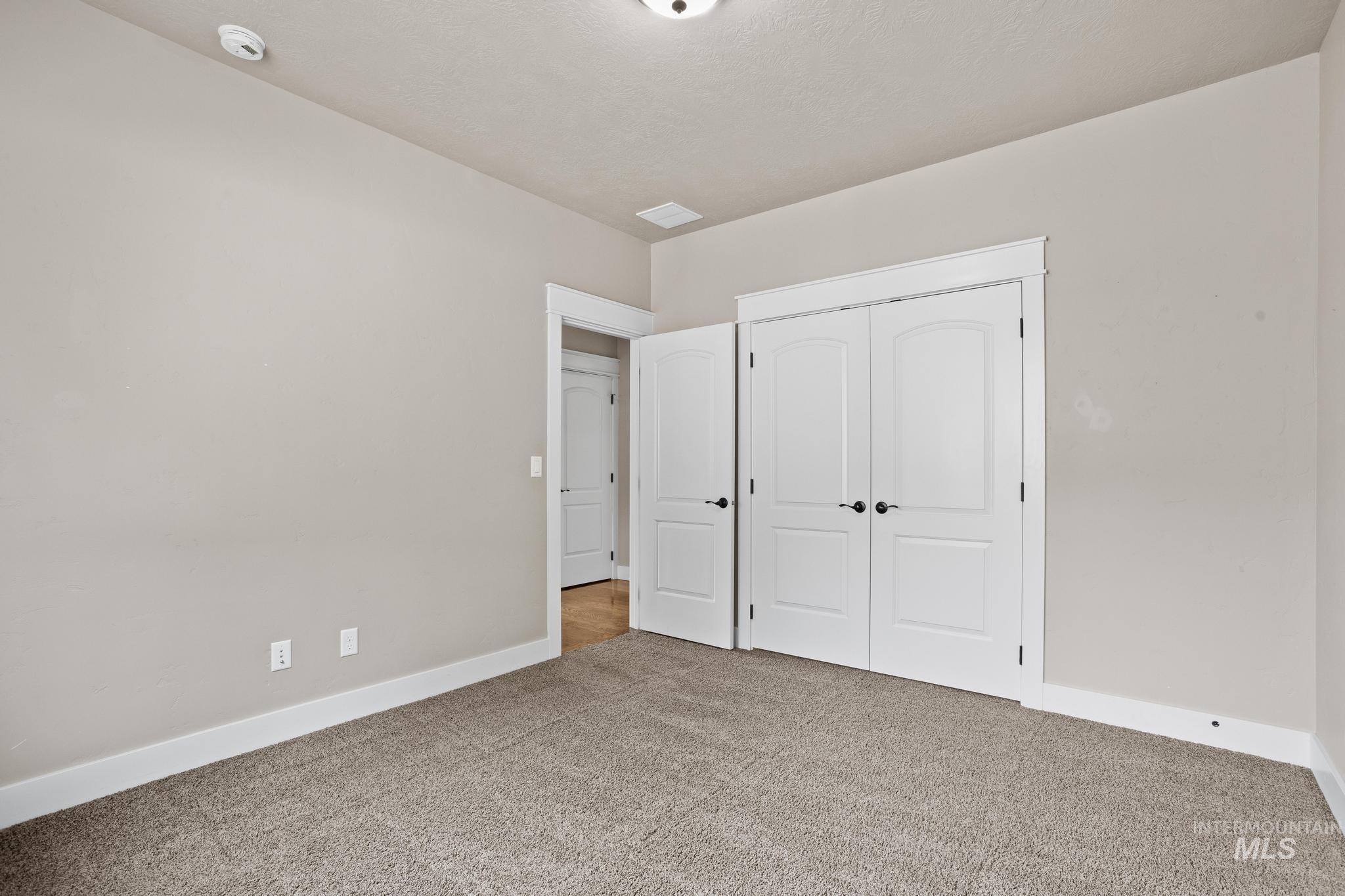 3640 E Granger Dr Property Photo 37