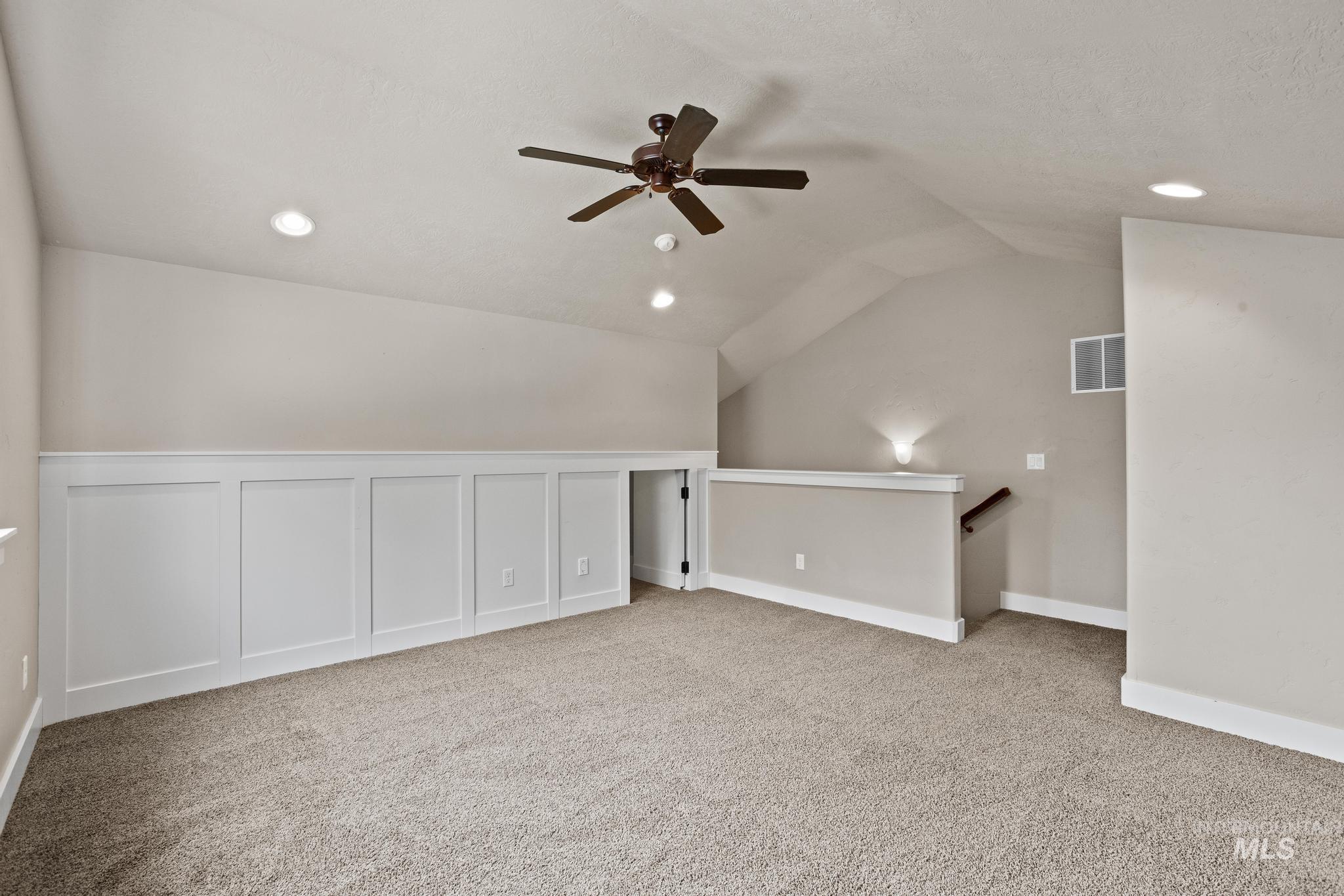 3640 E Granger Dr Property Photo 44