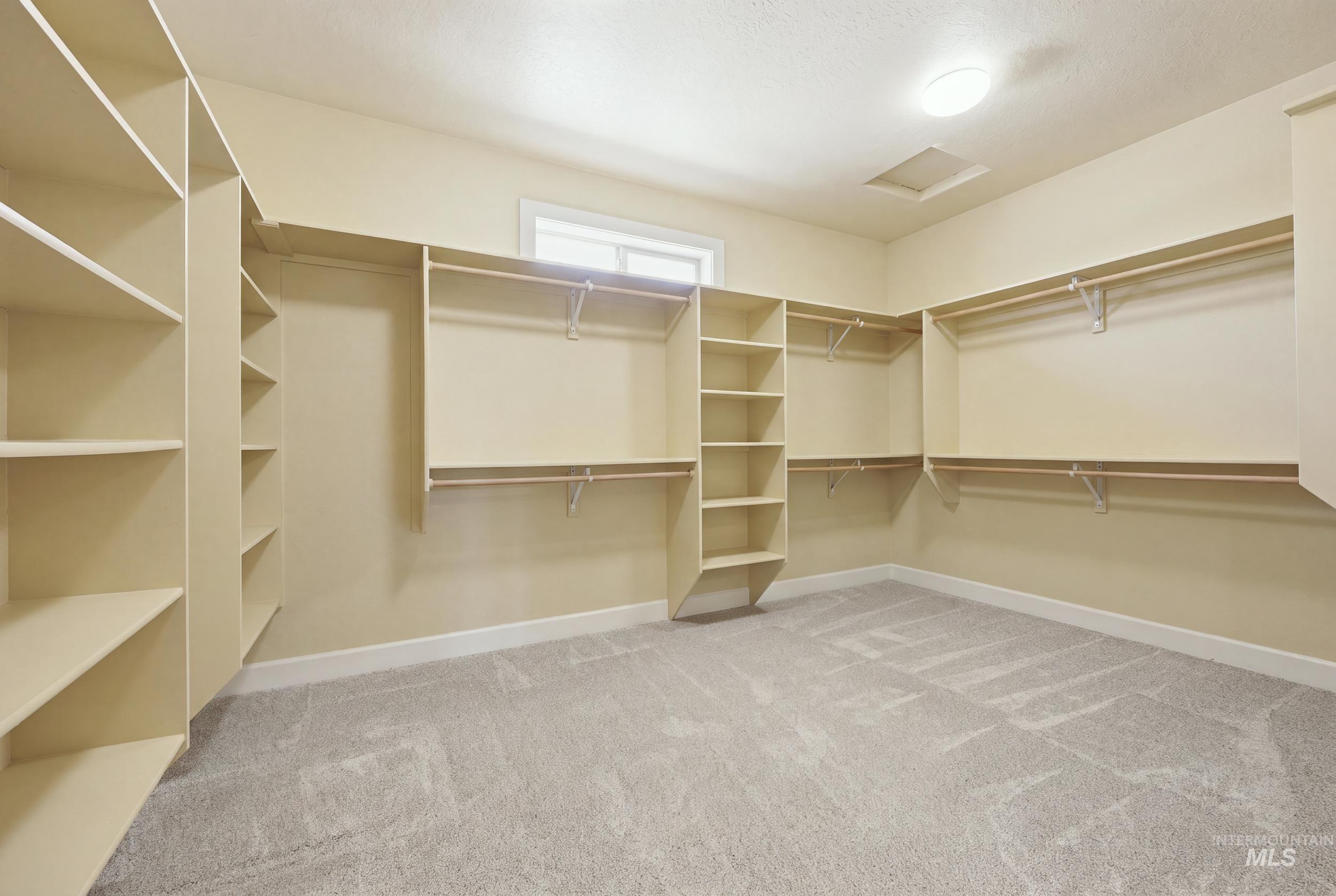 236 E Shafer View Dr Property Photo 22