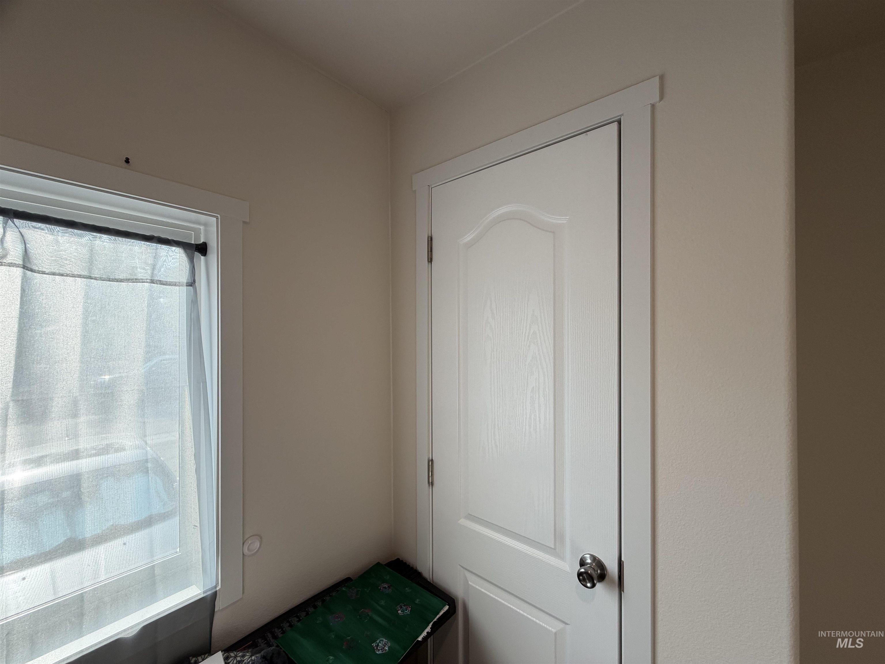 370 W 12th South Property Photo 13