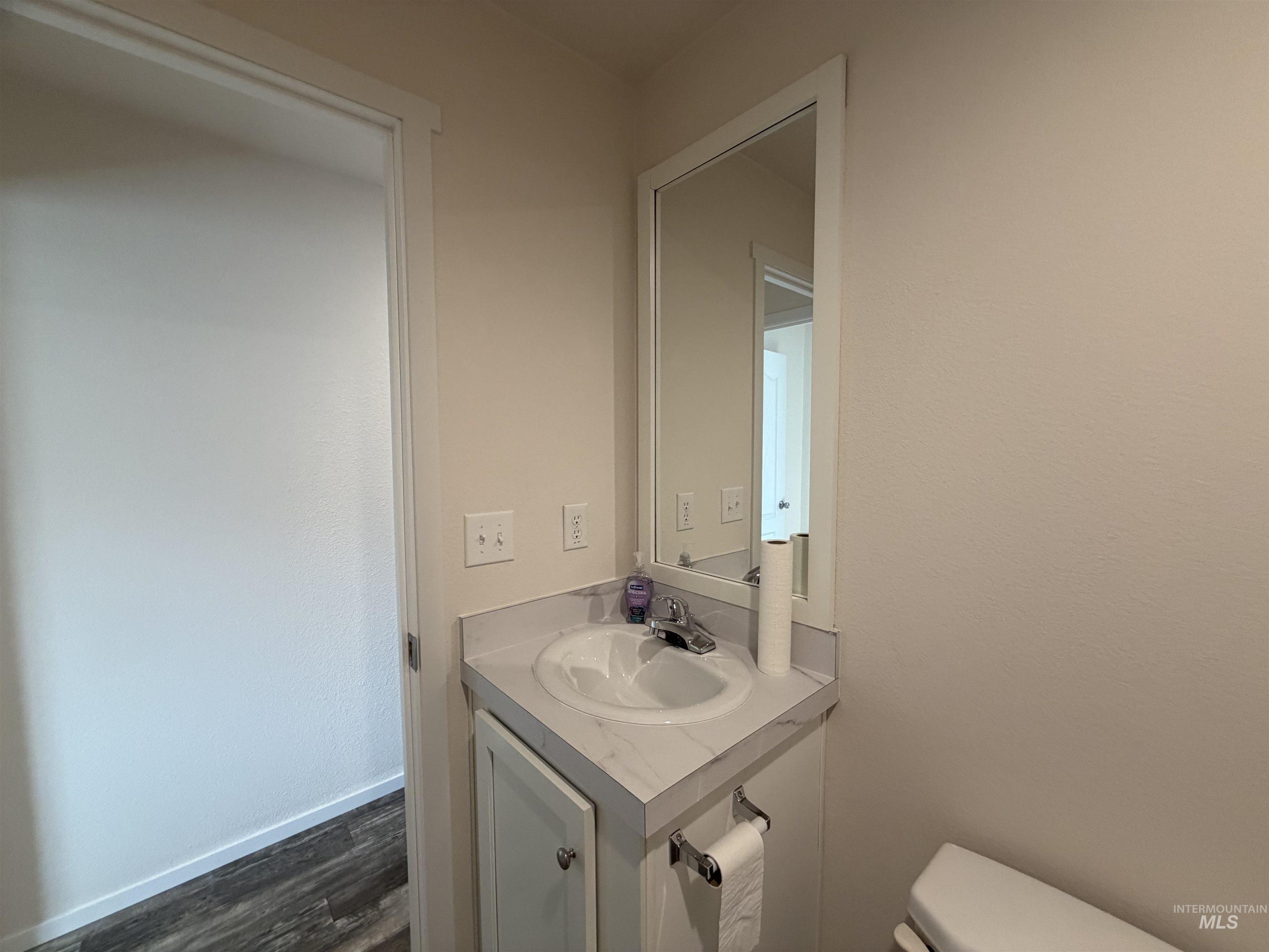 370 W 12th South Property Photo 18