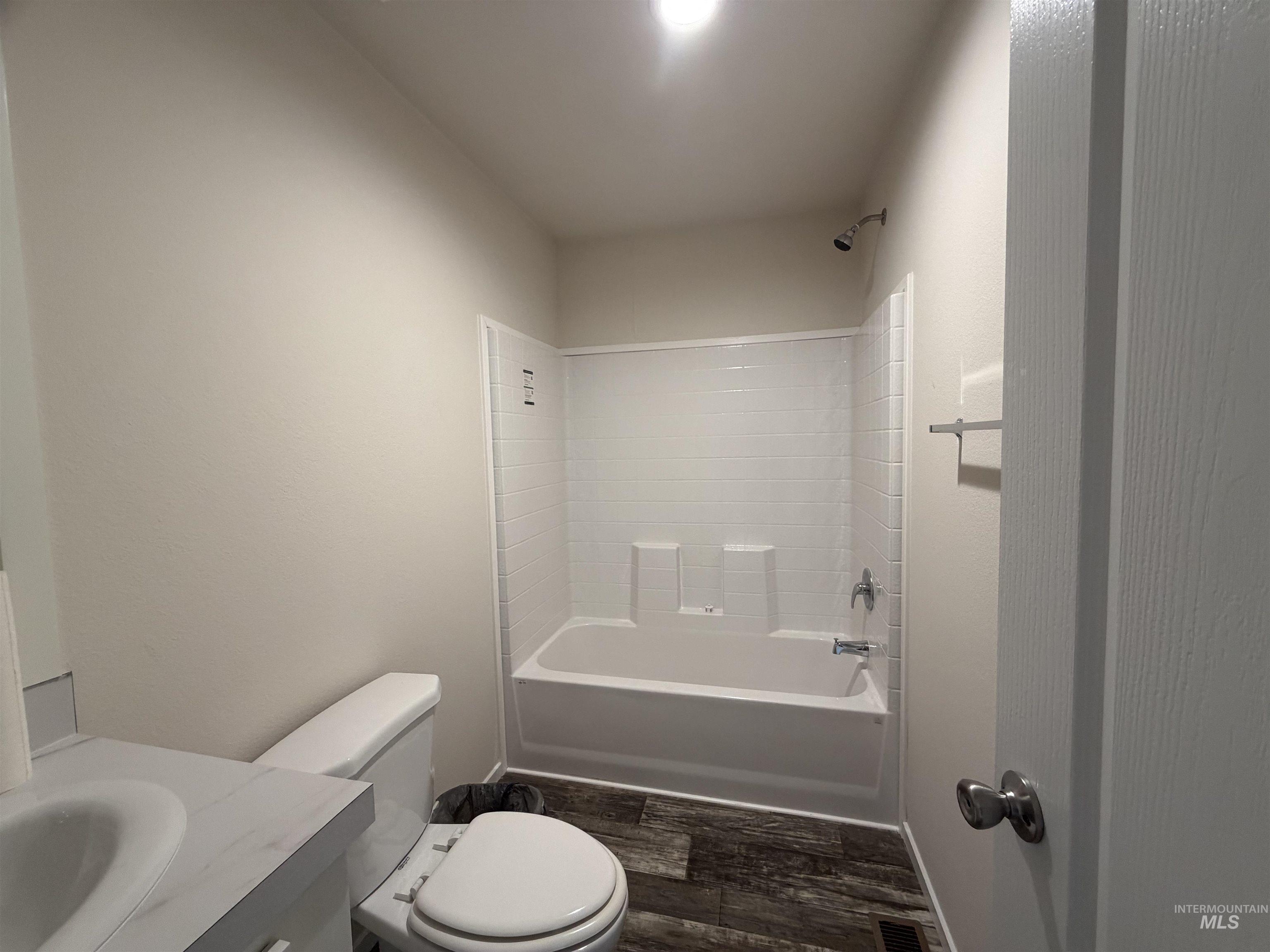 370 W 12th South Property Photo 19