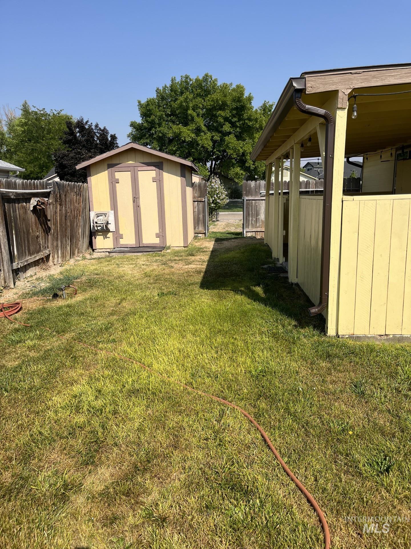 1801 Silver Dr Property Photo 4
